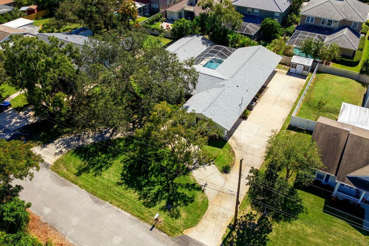 2275 TWIN LANE DR, DUNEDIN, FL, 34698