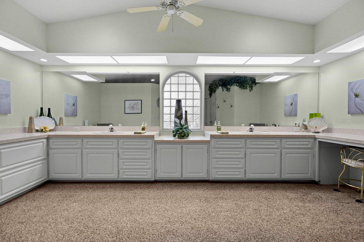 2275 TWIN LANE DR, DUNEDIN, FL, 34698