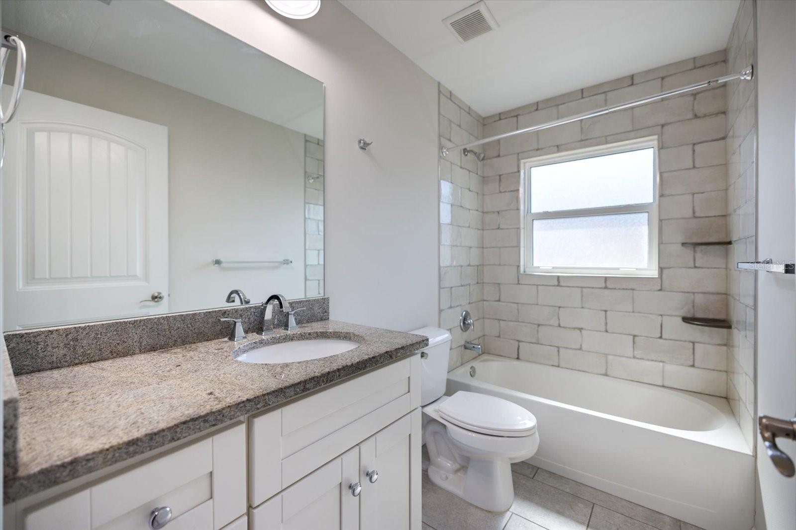 163 PENNSYLVANIA AVE, OSPREY, FL, 34229