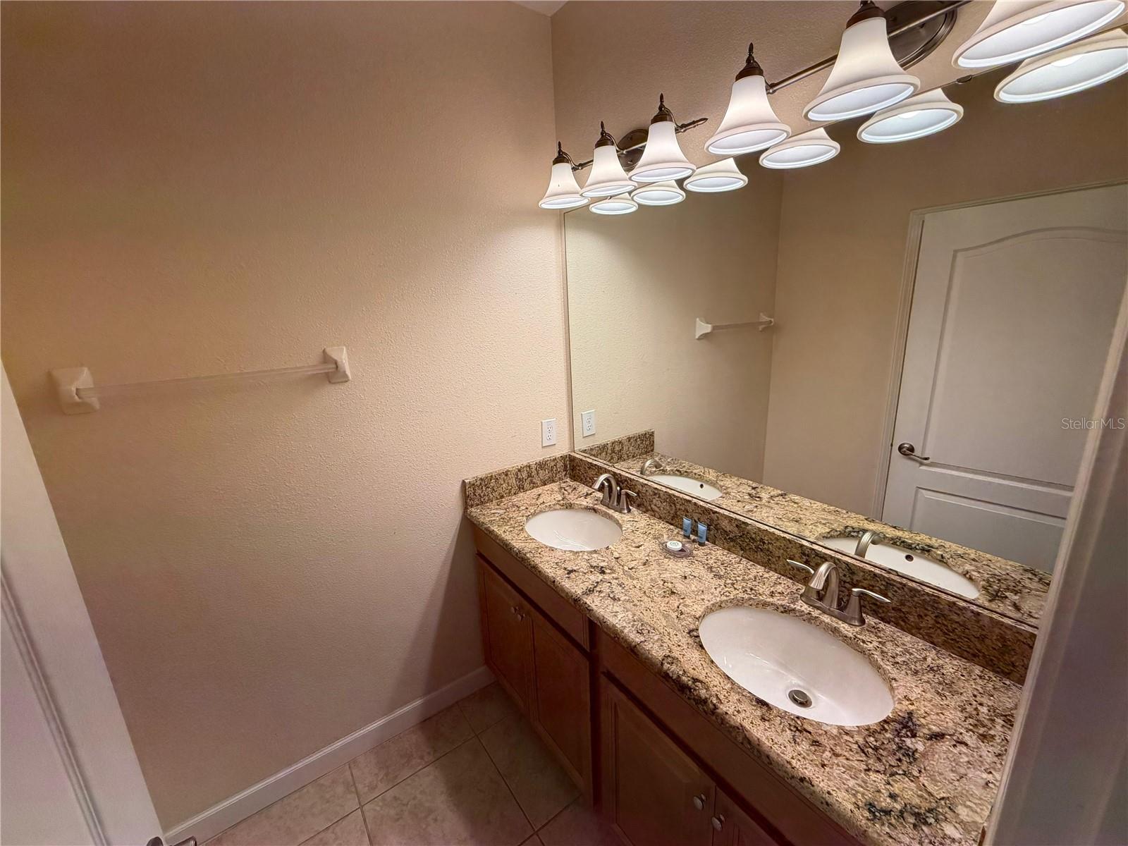 8967 BISMARCK PALM RD, KISSIMMEE, FL, 34747