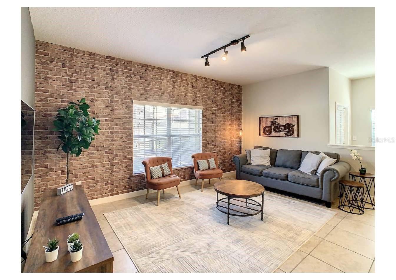 8967 BISMARCK PALM RD, KISSIMMEE, FL, 34747