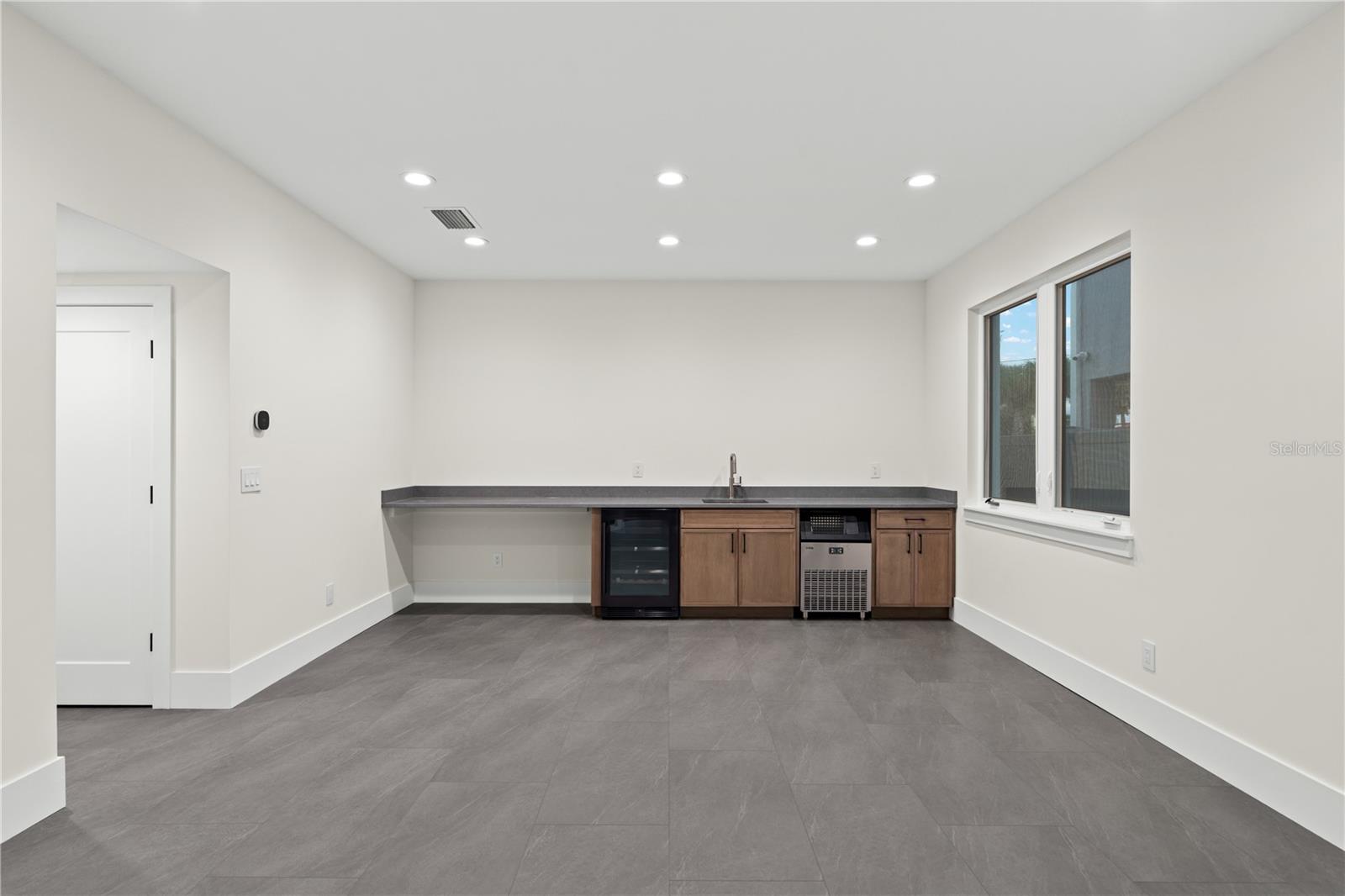 NS1086234 Property Photo