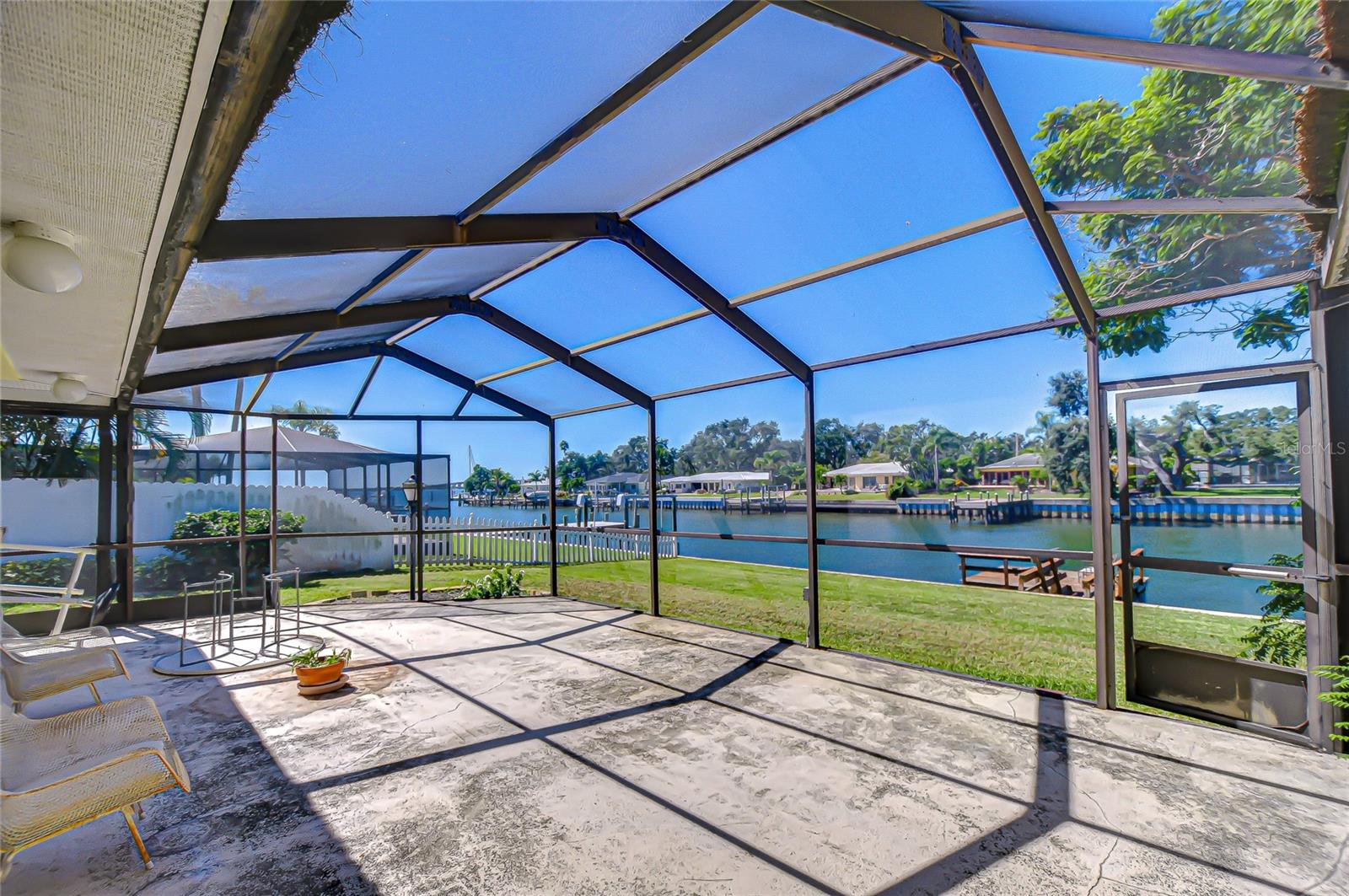 6747 28TH ST S, ST PETERSBURG, FL, 33712