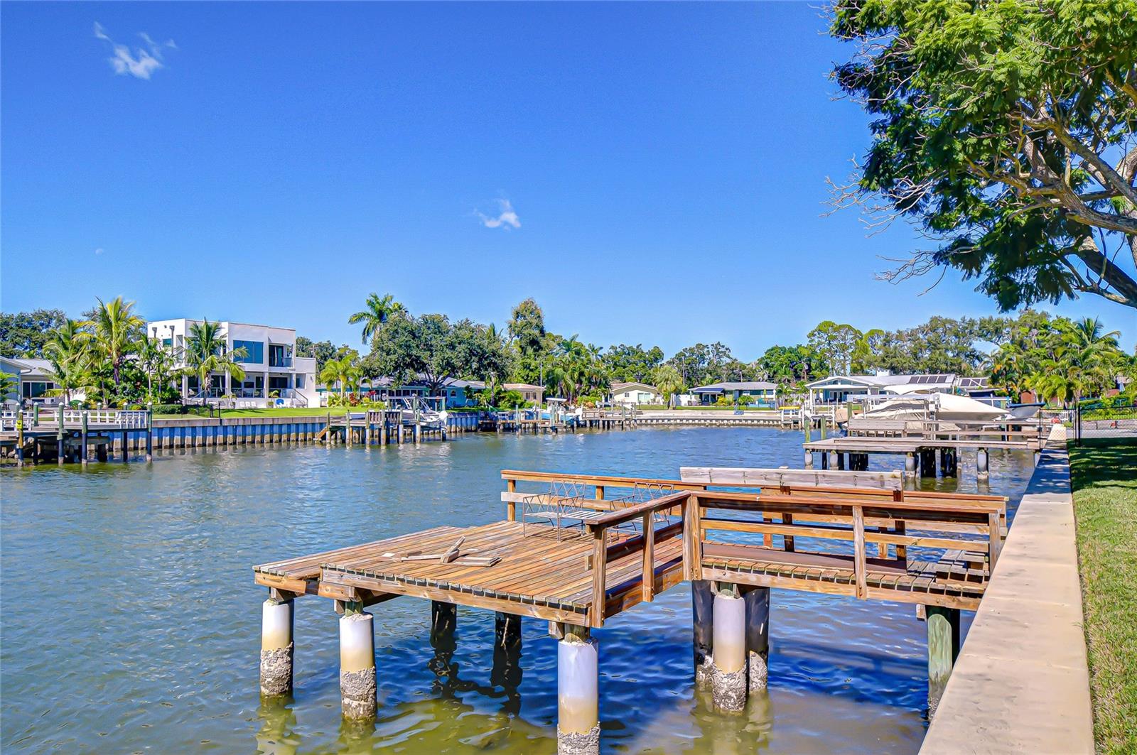 6747 28TH ST S, ST PETERSBURG, FL, 33712