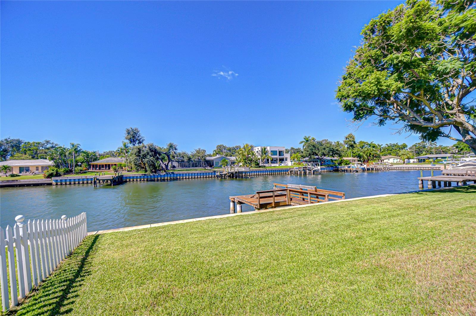 6747 28TH ST S, ST PETERSBURG, FL, 33712