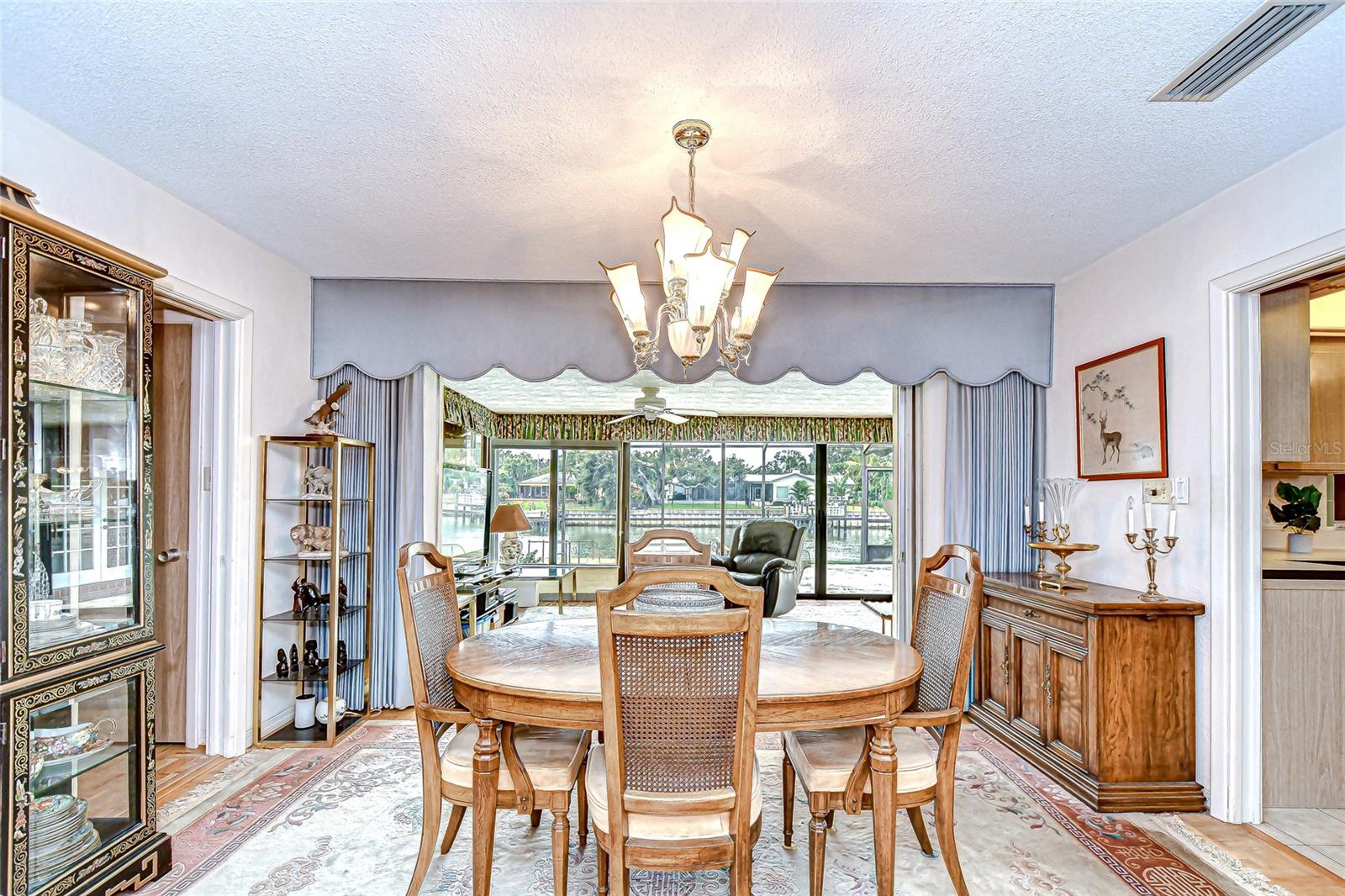 6747 28TH ST S, ST PETERSBURG, FL, 33712