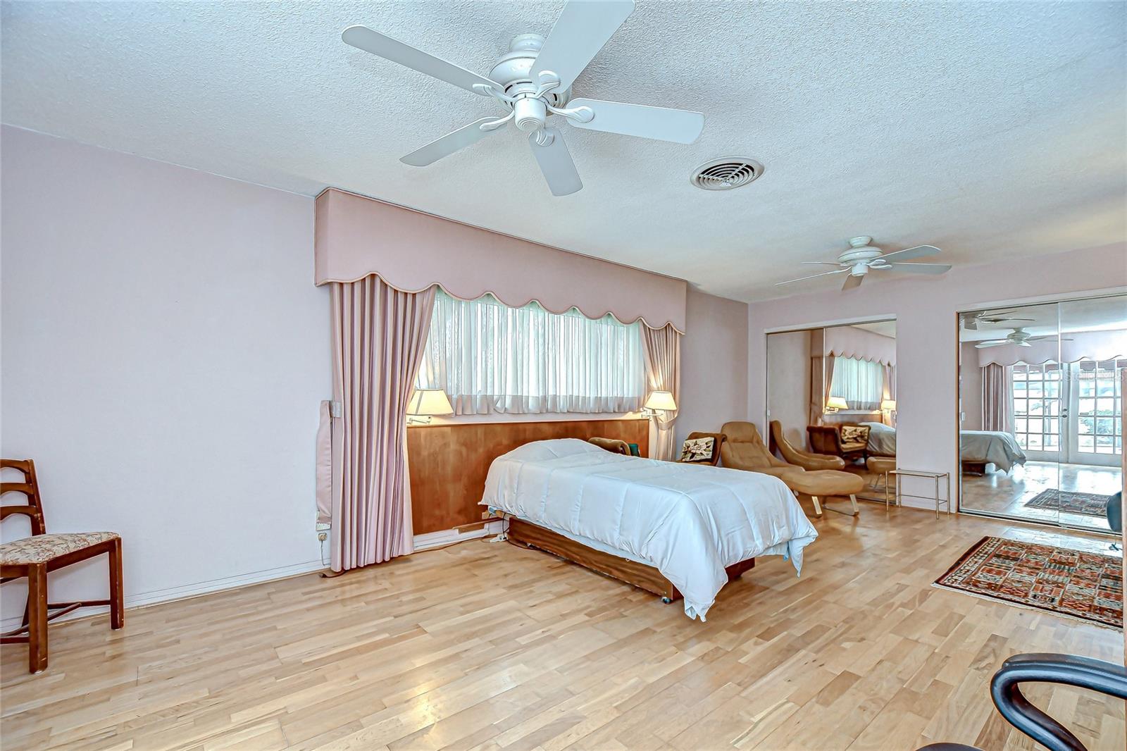 6747 28TH ST S, ST PETERSBURG, FL, 33712