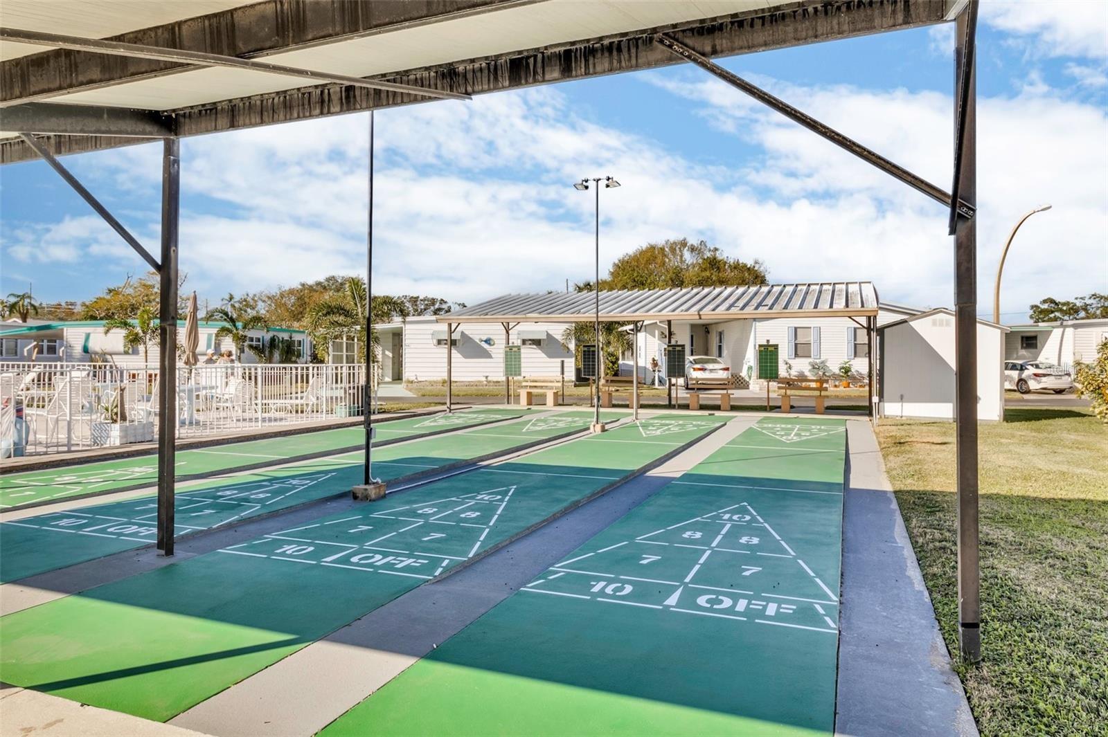 TB8437783 Property Photo