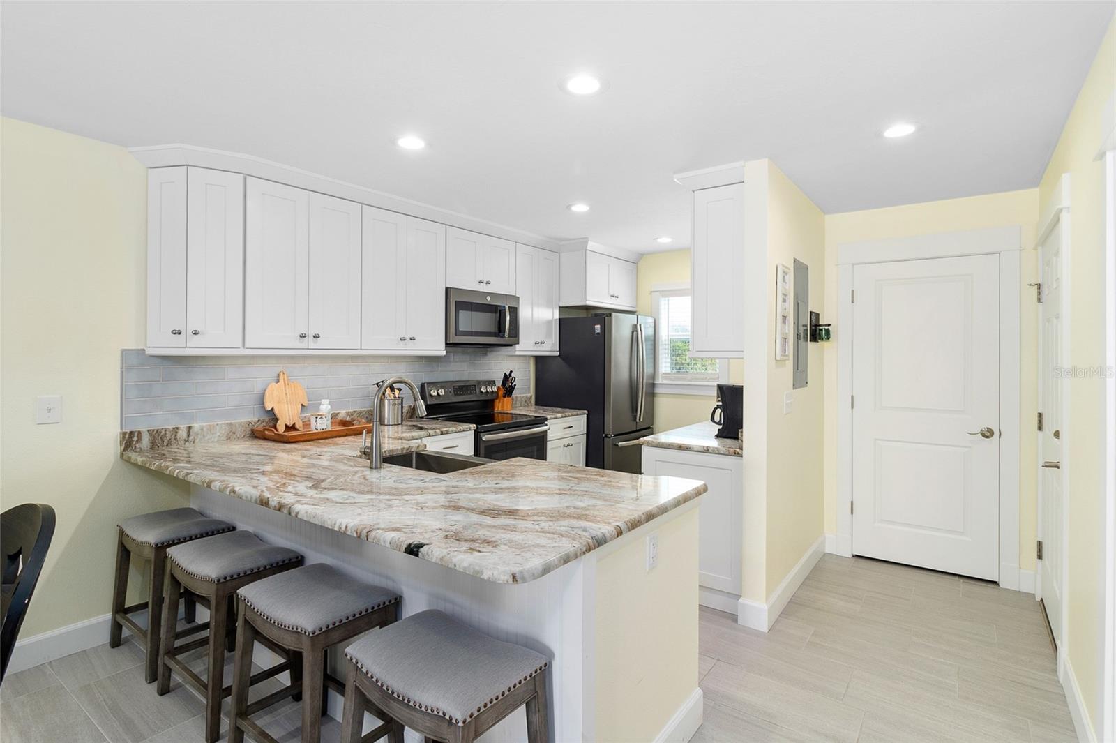 460 GULF BLVD #4, BOCA GRANDE, FL, 33921