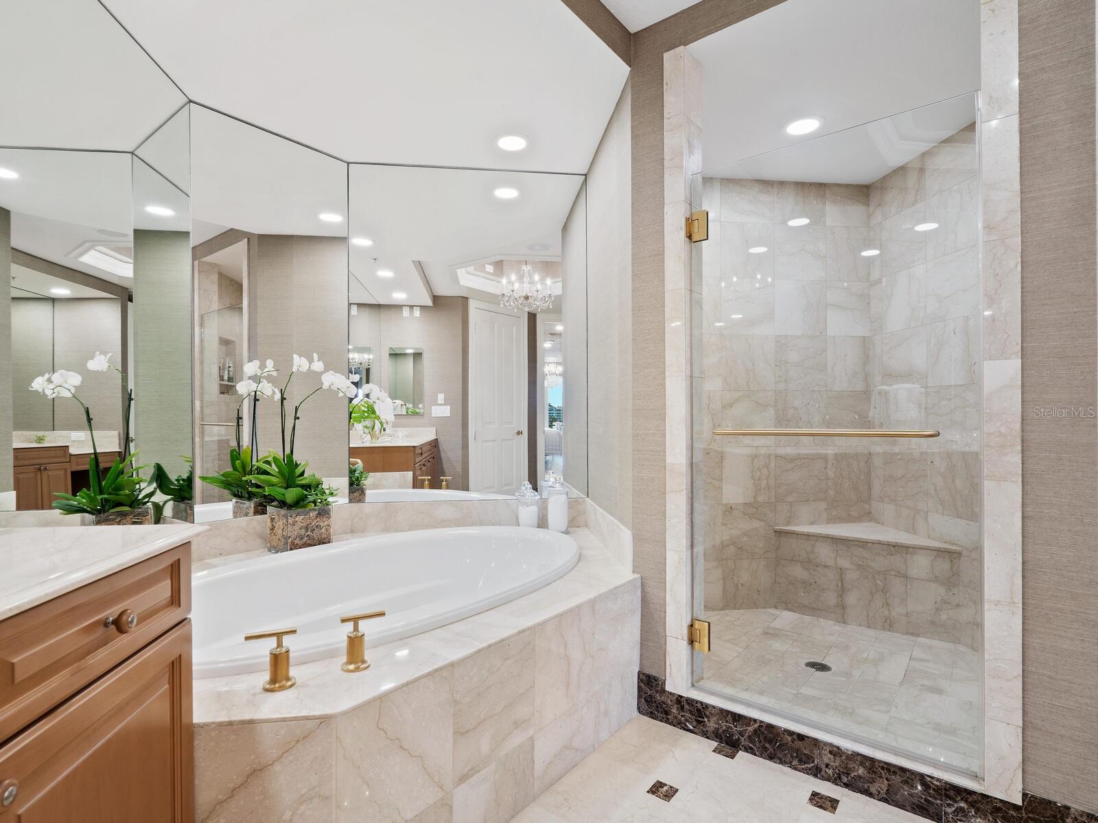 A4668452 Property Photo