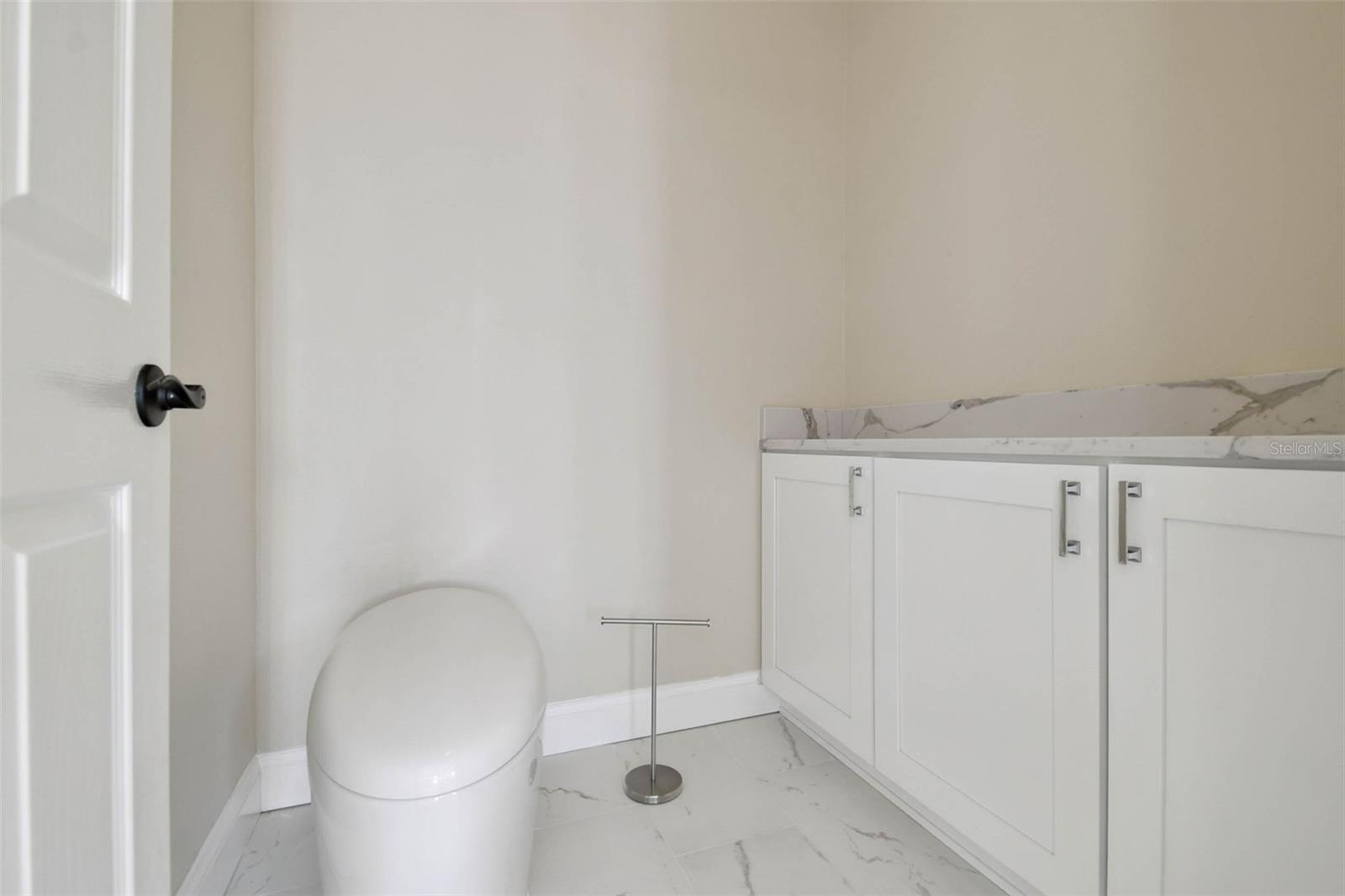 TB8437835 Property Photo