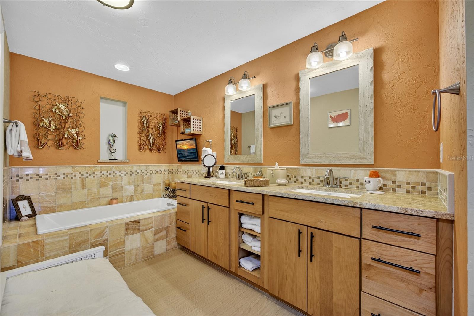 18166 BRACKEN CIR, PORT CHARLOTTE, FL, 33948