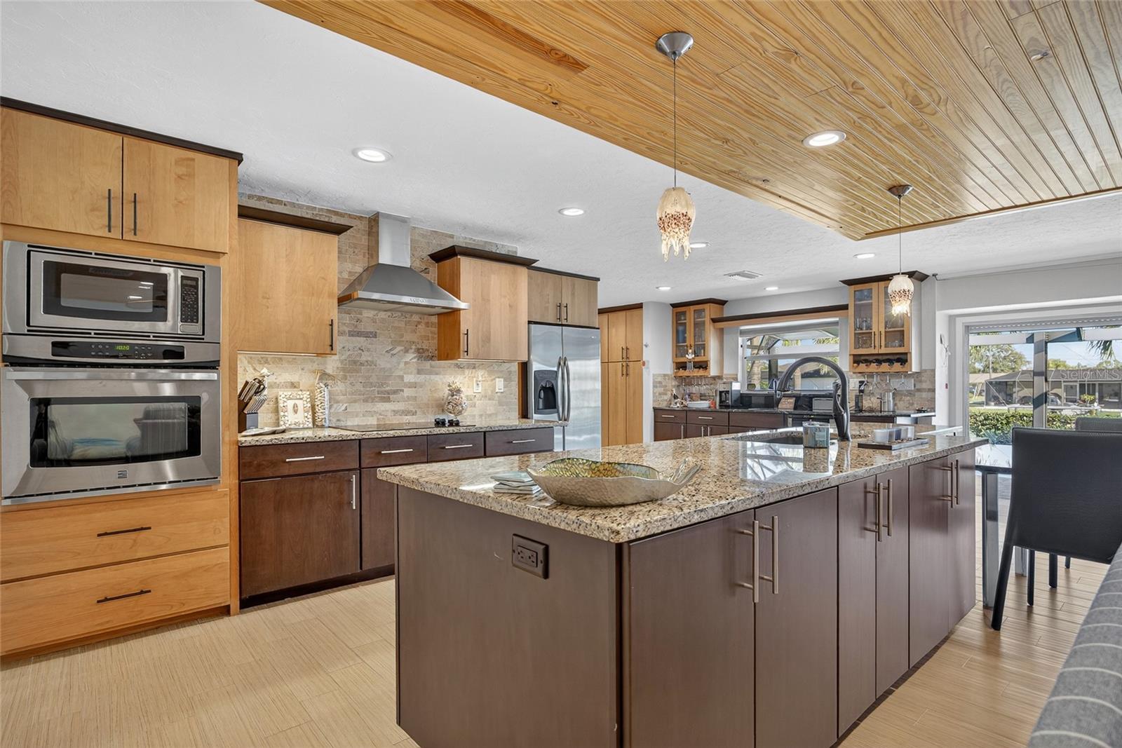 18166 BRACKEN CIR, PORT CHARLOTTE, FL, 33948