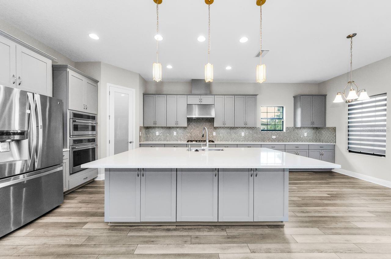 Island has storage underneath