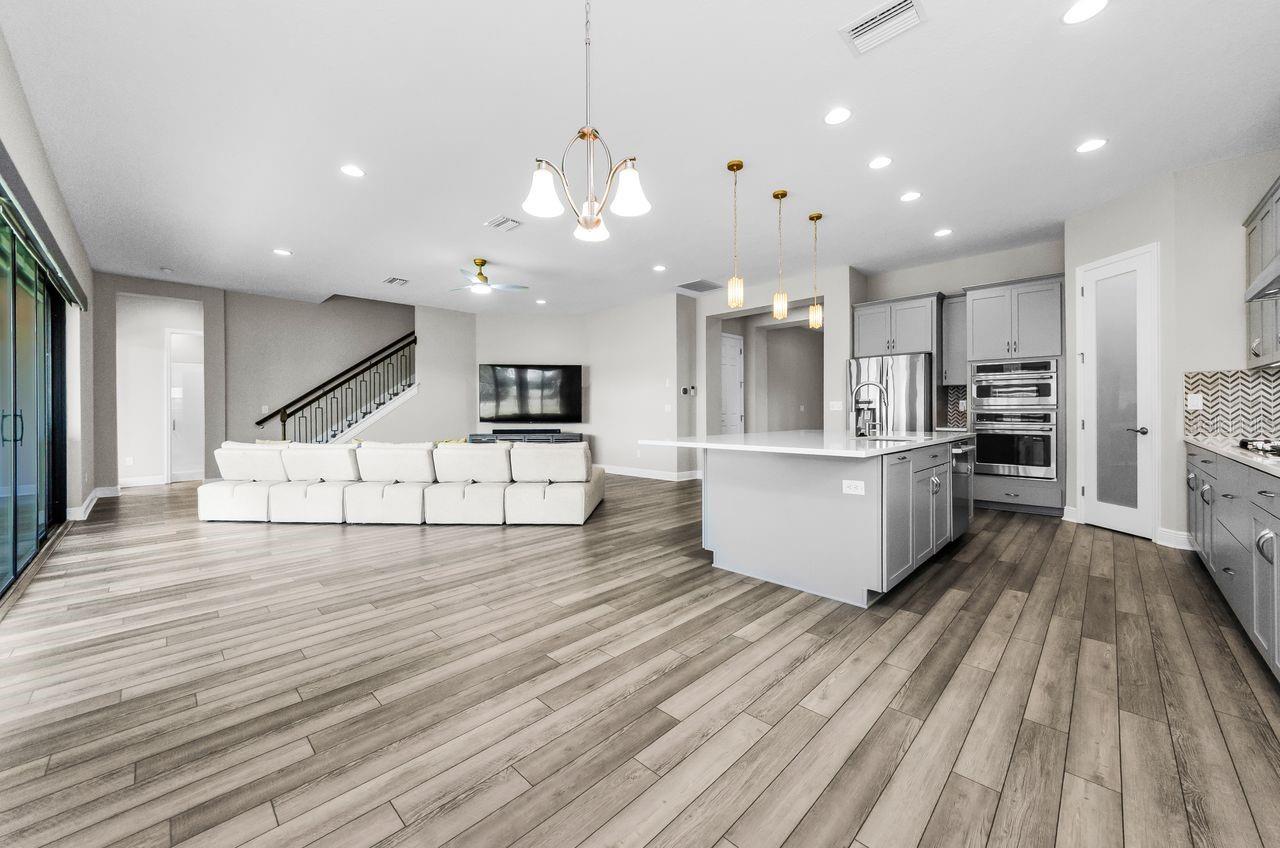 Kitchen, Dining and Living