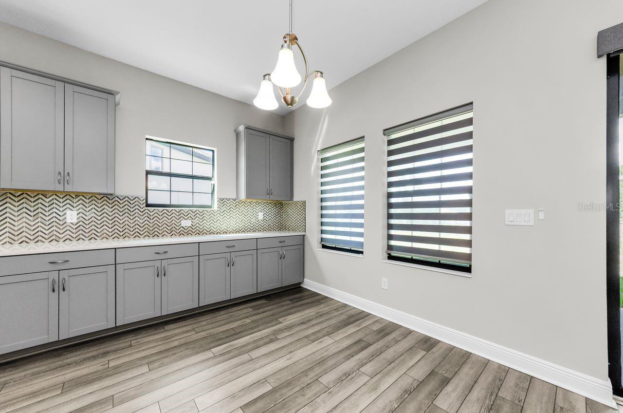 Room for dining table