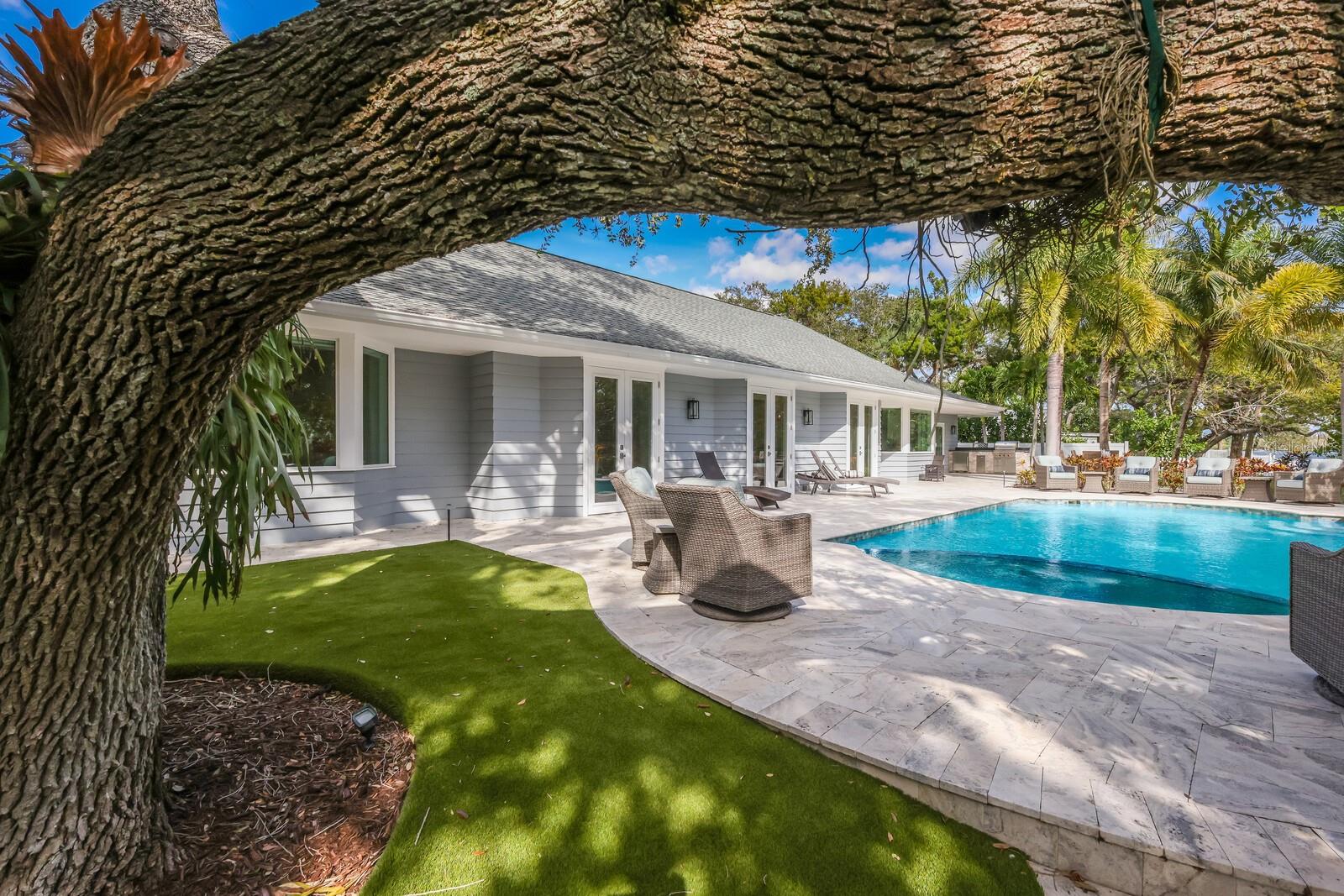 A4668457 Property Photo