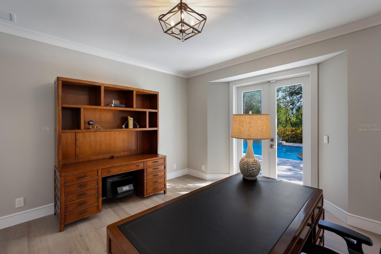 A4668457 Property Photo