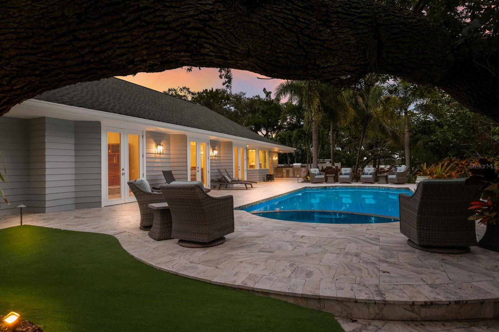 A4668457 Property Photo