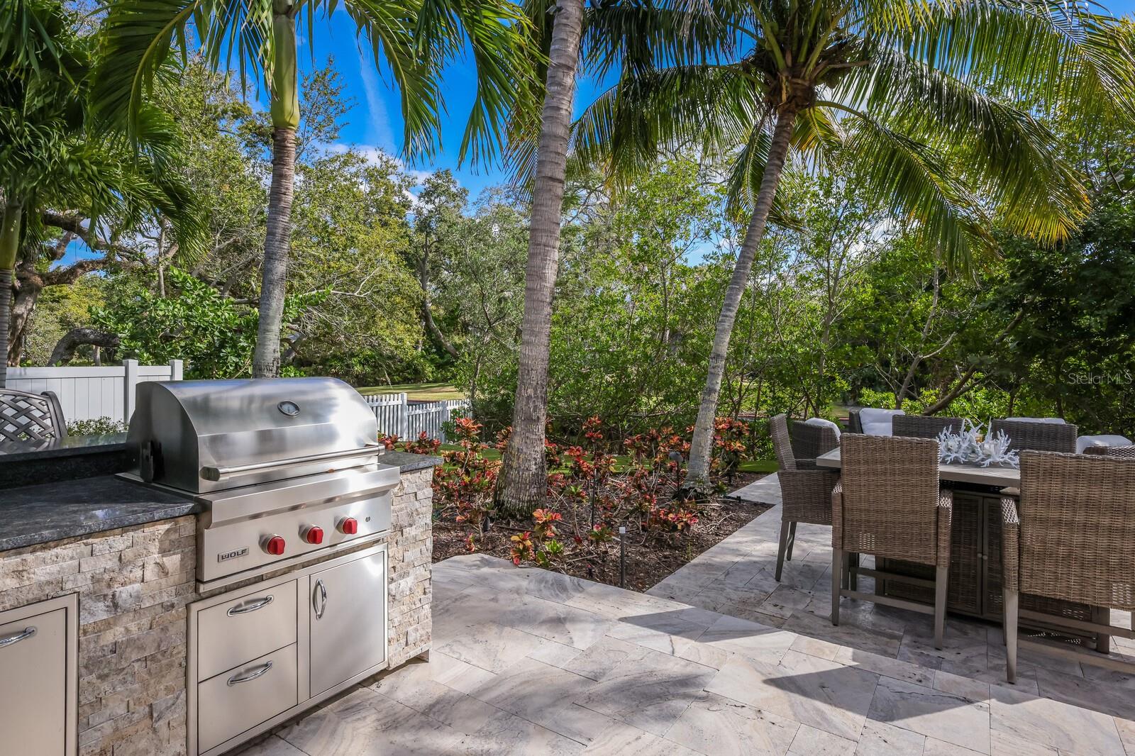 A4668457 Property Photo