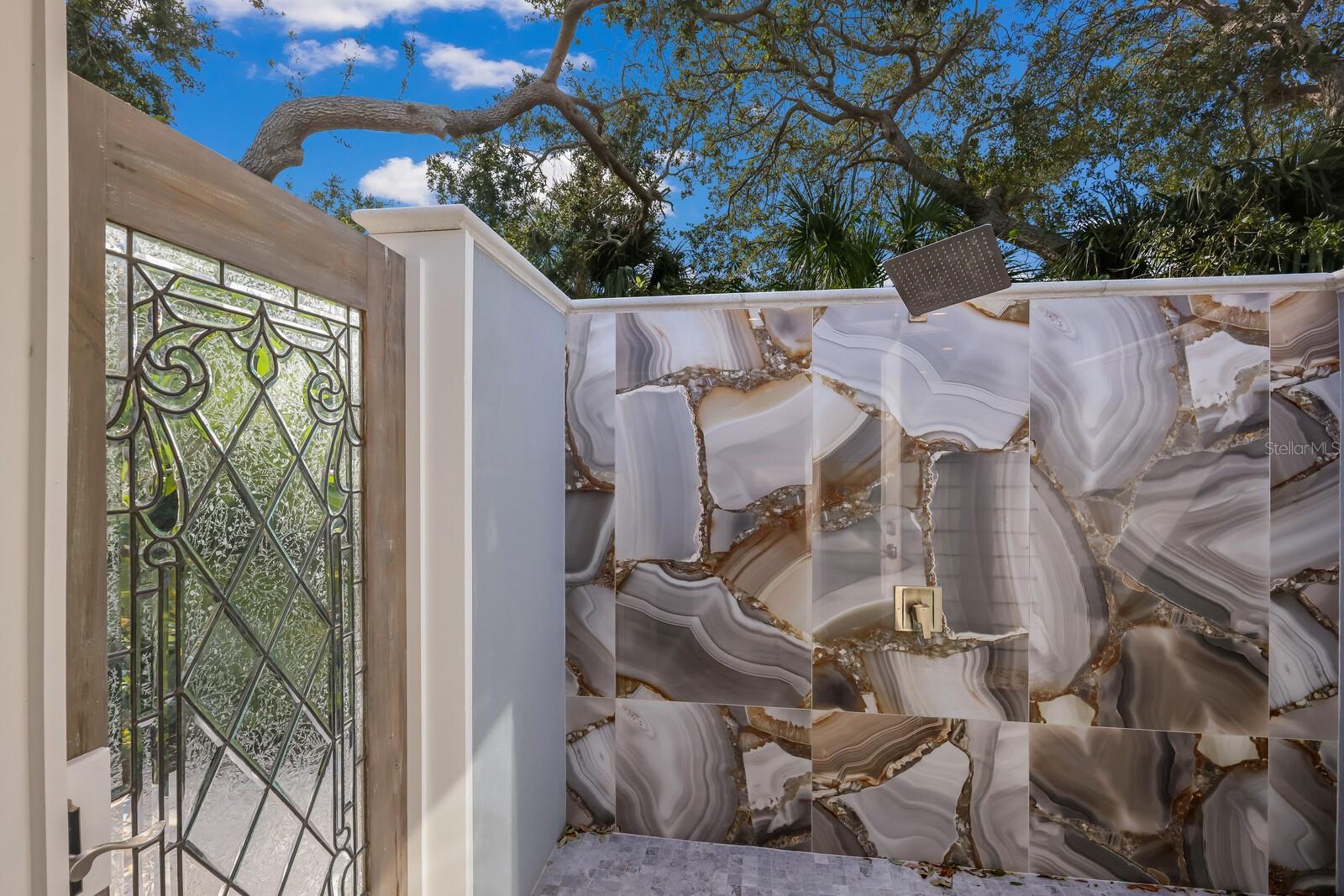 A4668457 Property Photo