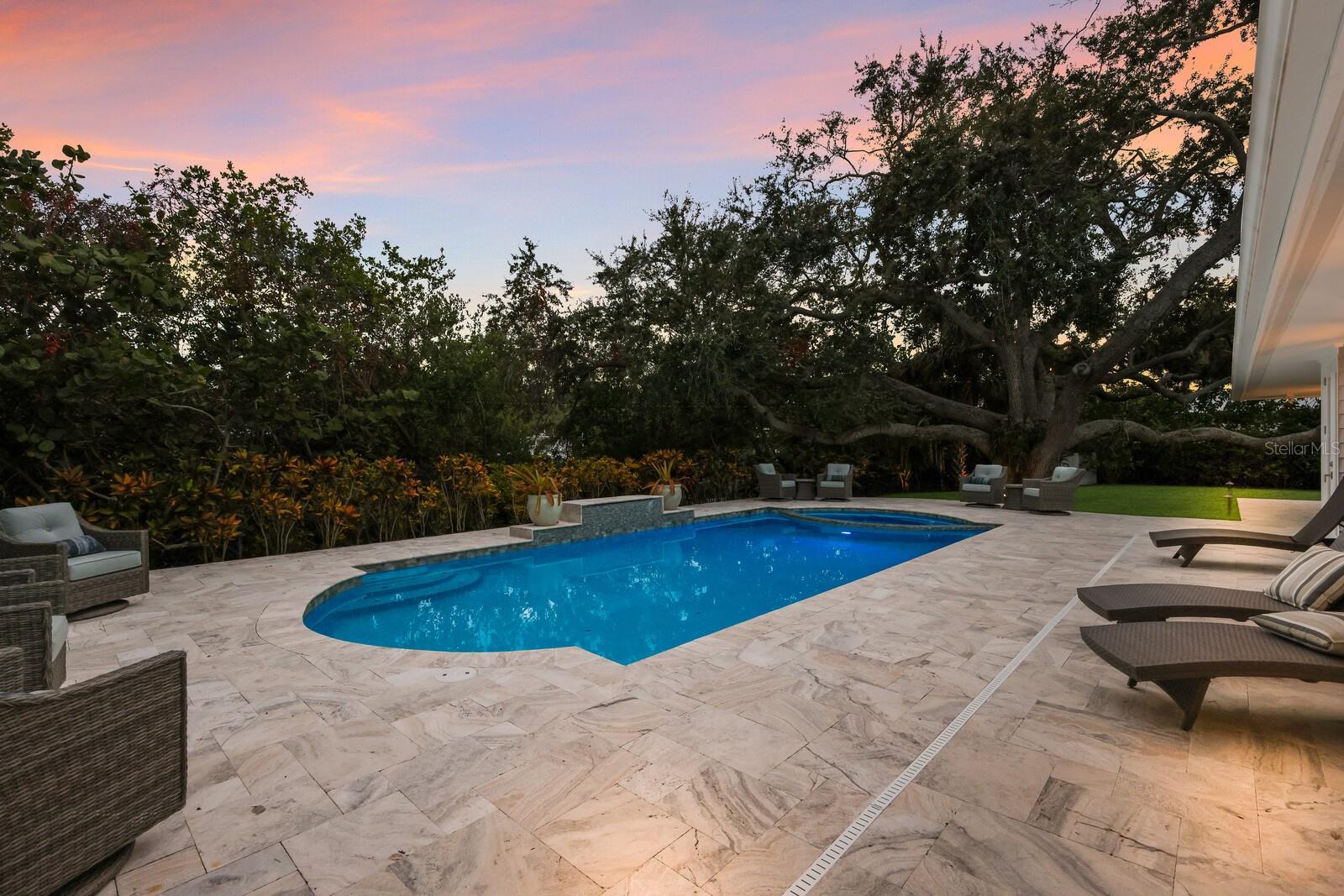 A4668457 Property Photo