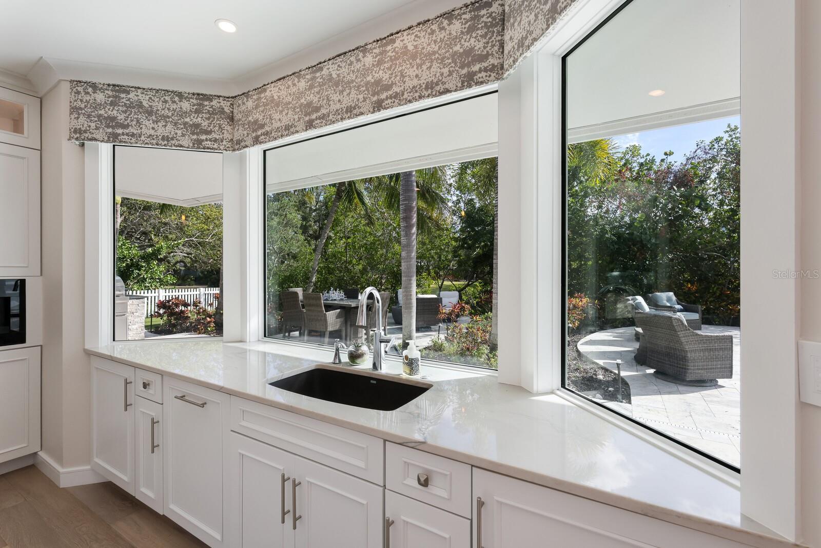 A4668457 Property Photo