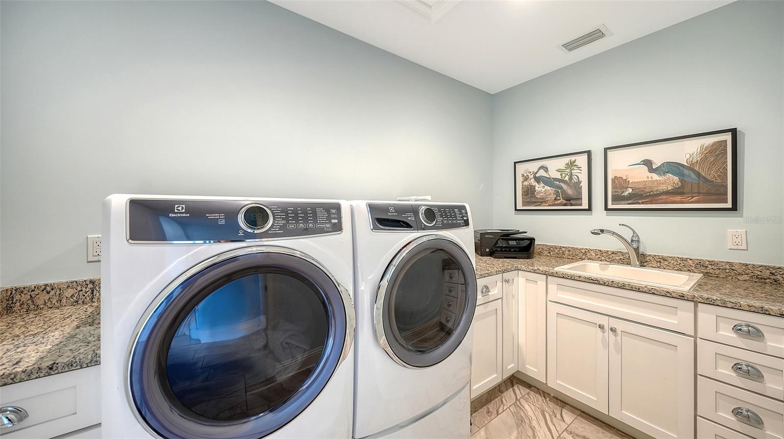 A4668463 Property Photo