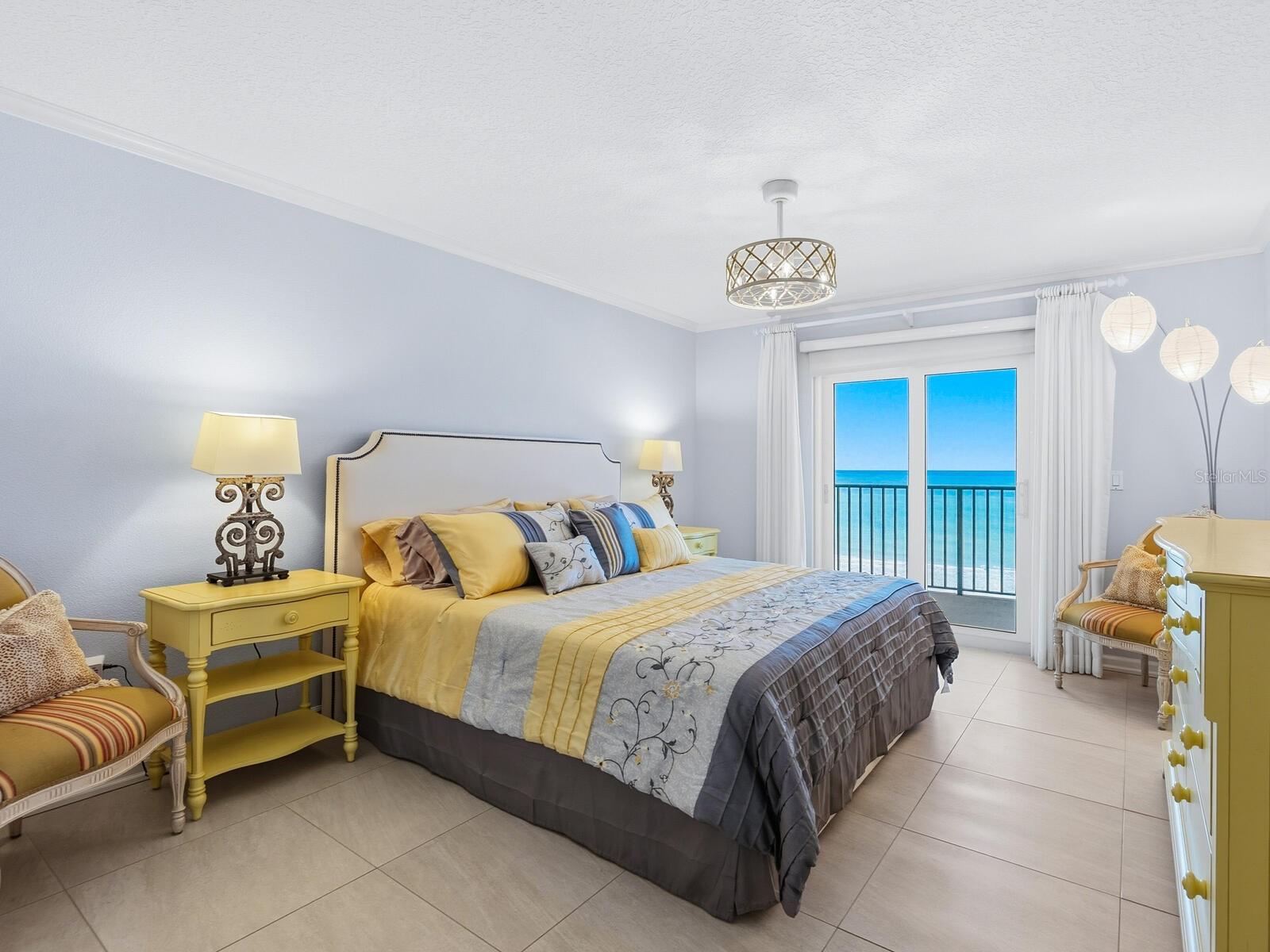3115 GULF OF MEXICO DR #304, LONGBOAT KEY, FL, 34228