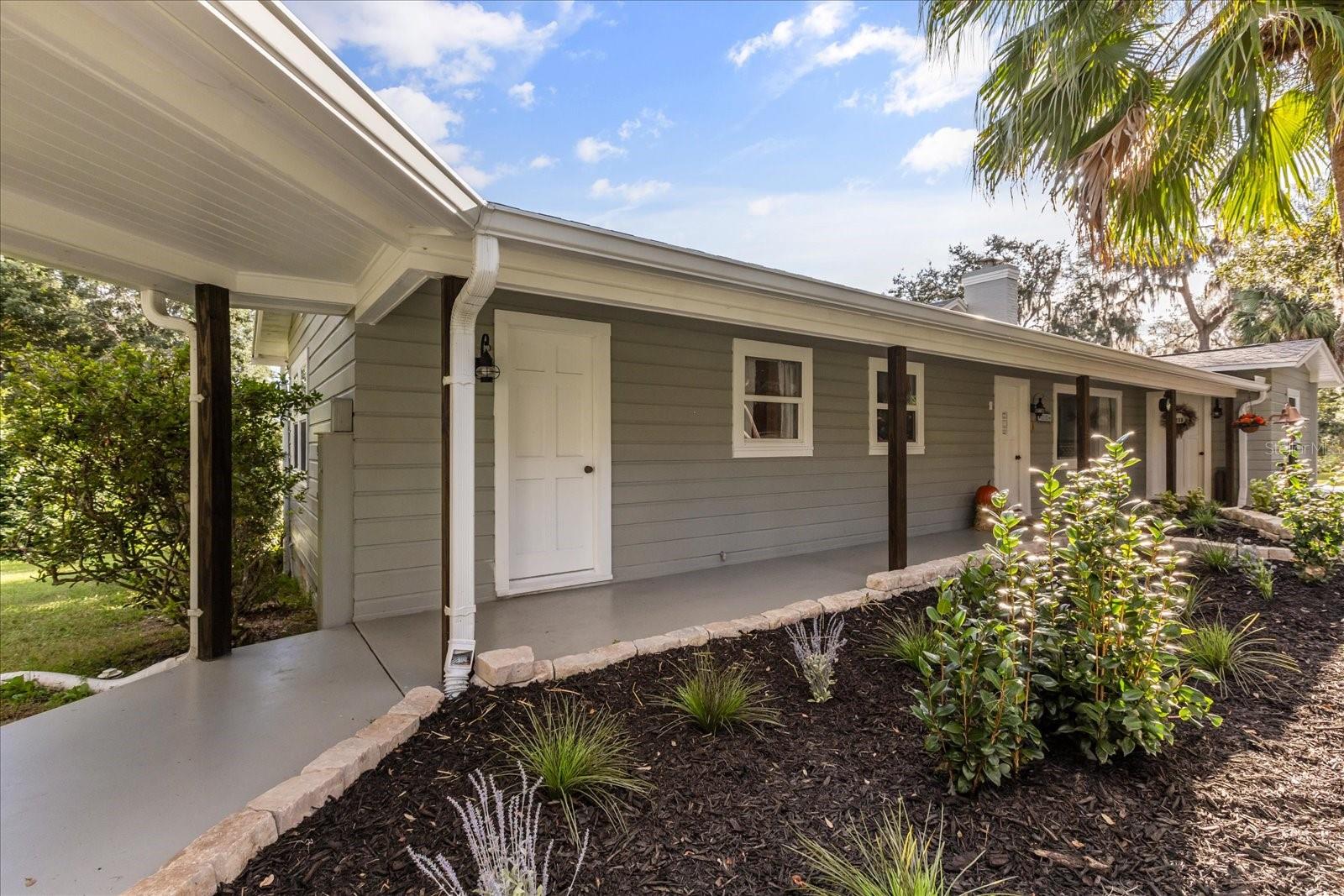 3000 PINE GROVE LN, LADY LAKE, FL, 32159