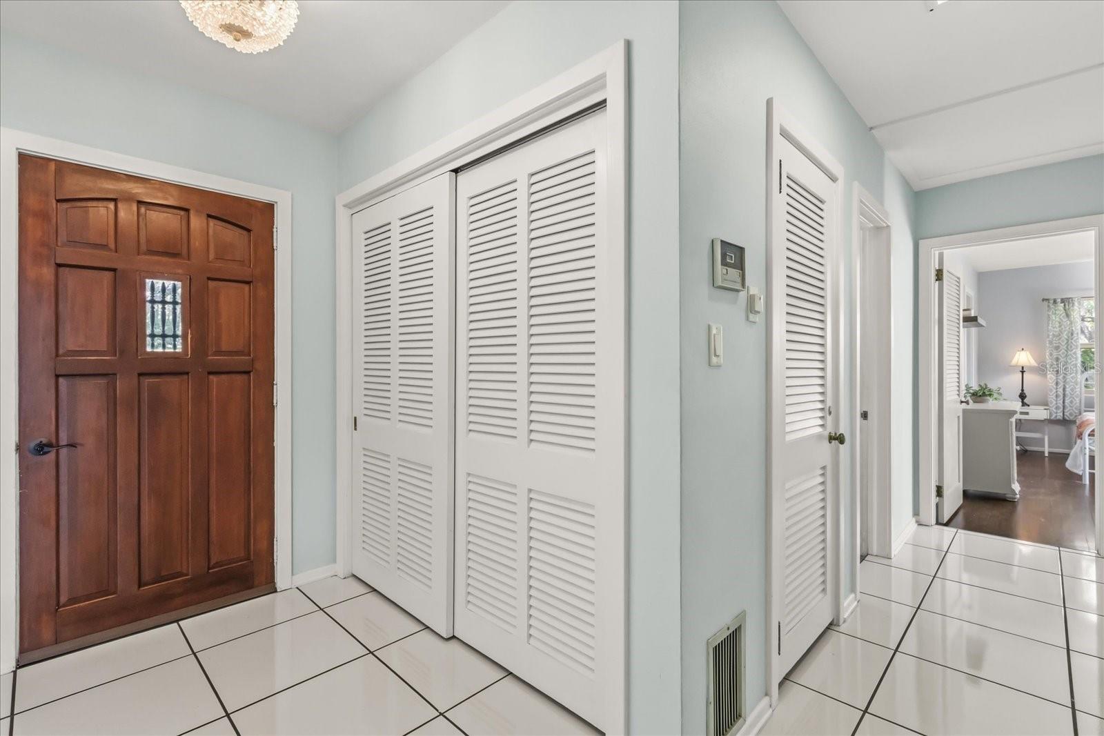 3000 PINE GROVE LN, LADY LAKE, FL, 32159