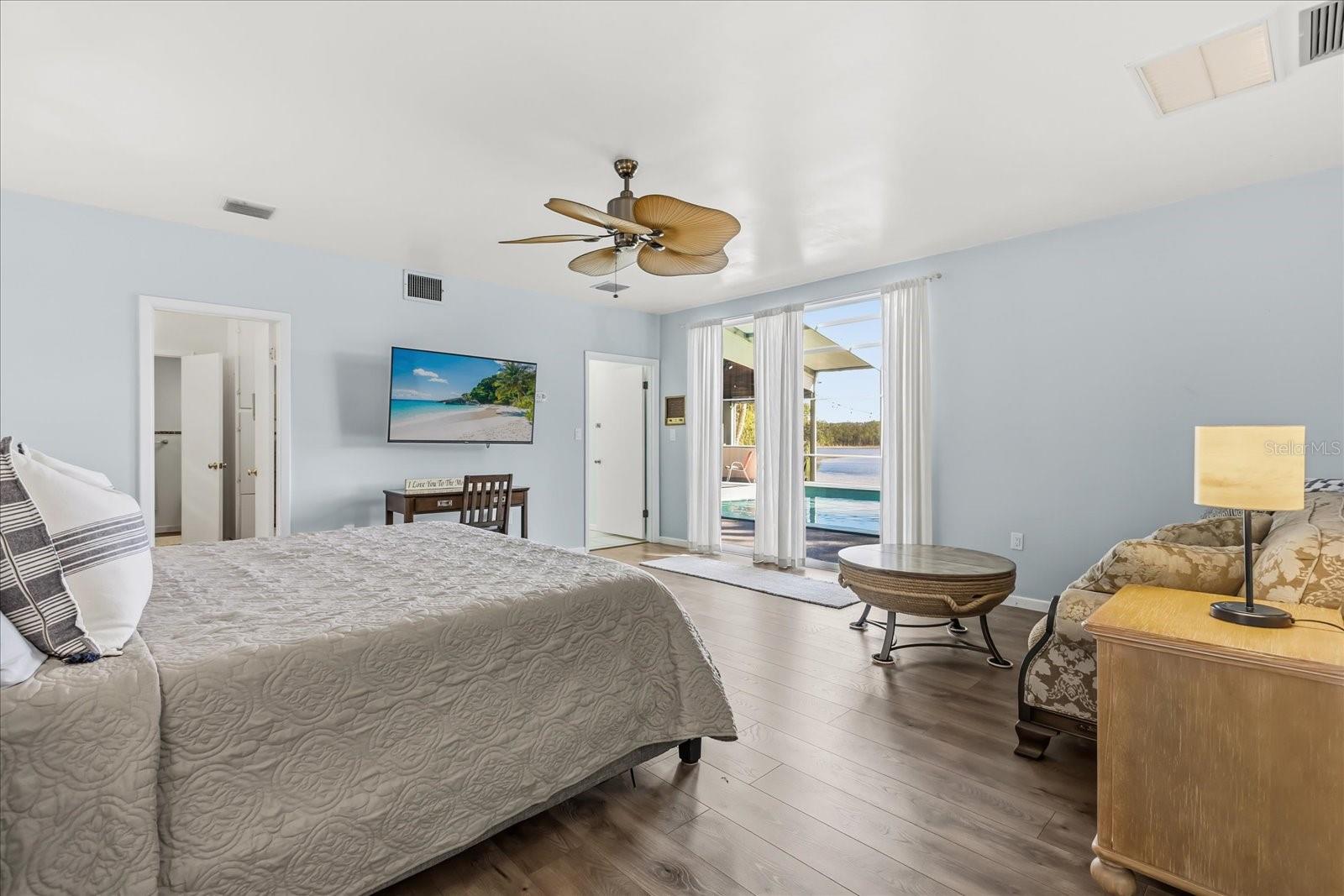 3000 PINE GROVE LN, LADY LAKE, FL, 32159