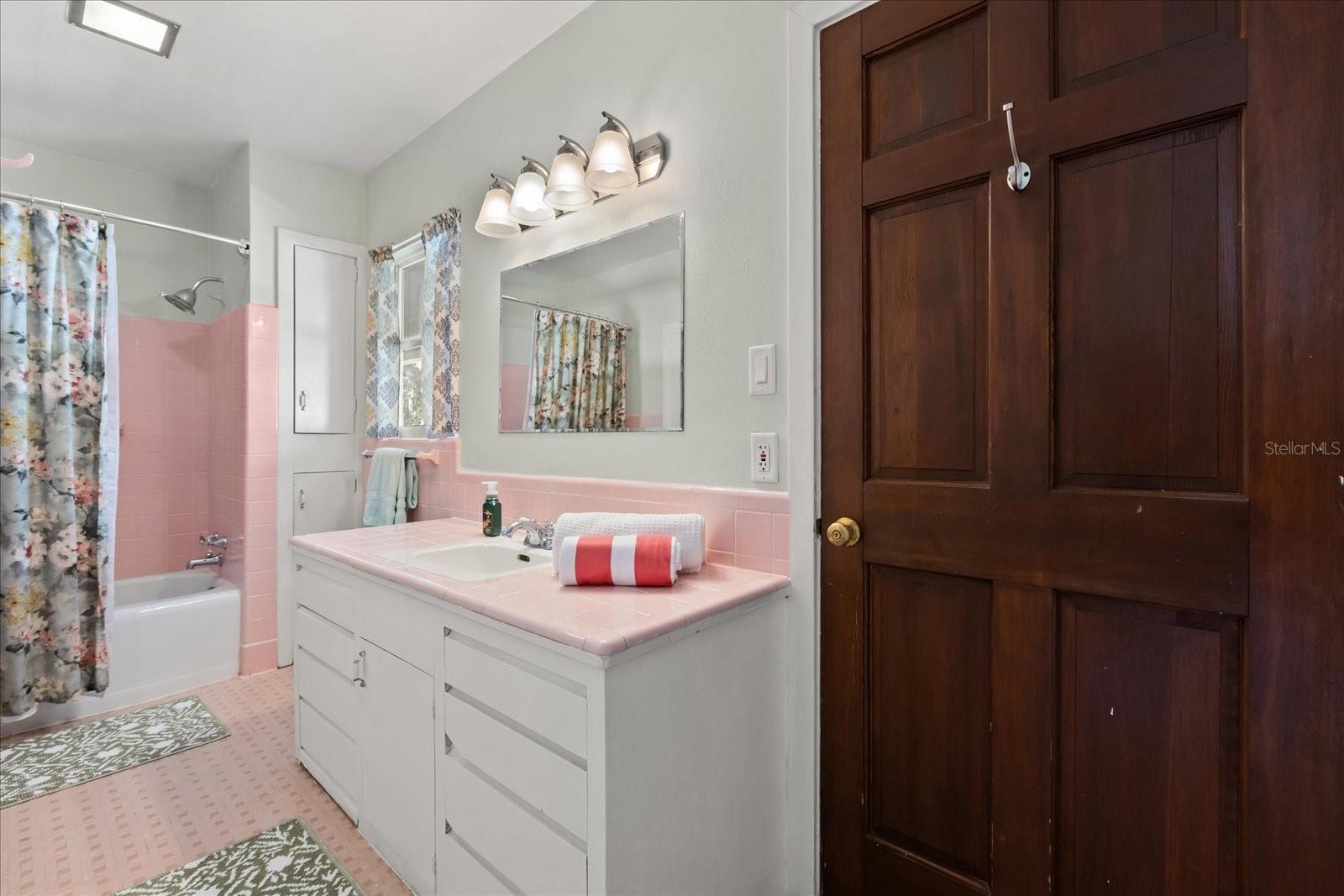 3000 PINE GROVE LN, LADY LAKE, FL, 32159