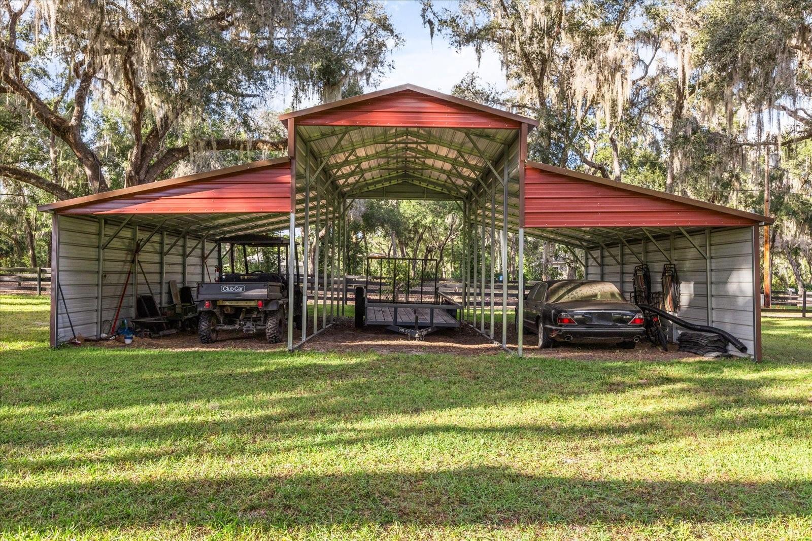 3000 PINE GROVE LN, LADY LAKE, FL, 32159