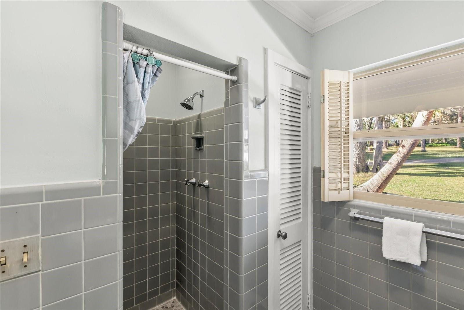 3000 PINE GROVE LN, LADY LAKE, FL, 32159