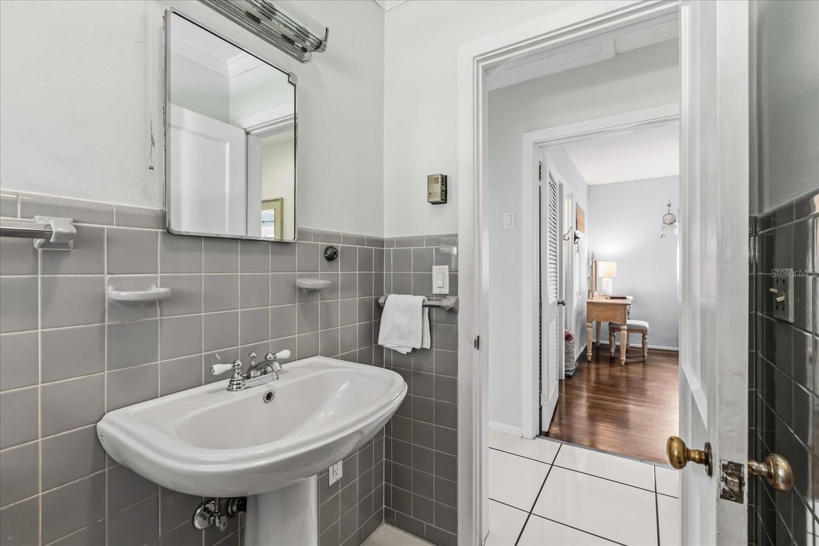 3000 PINE GROVE LN, LADY LAKE, FL, 32159