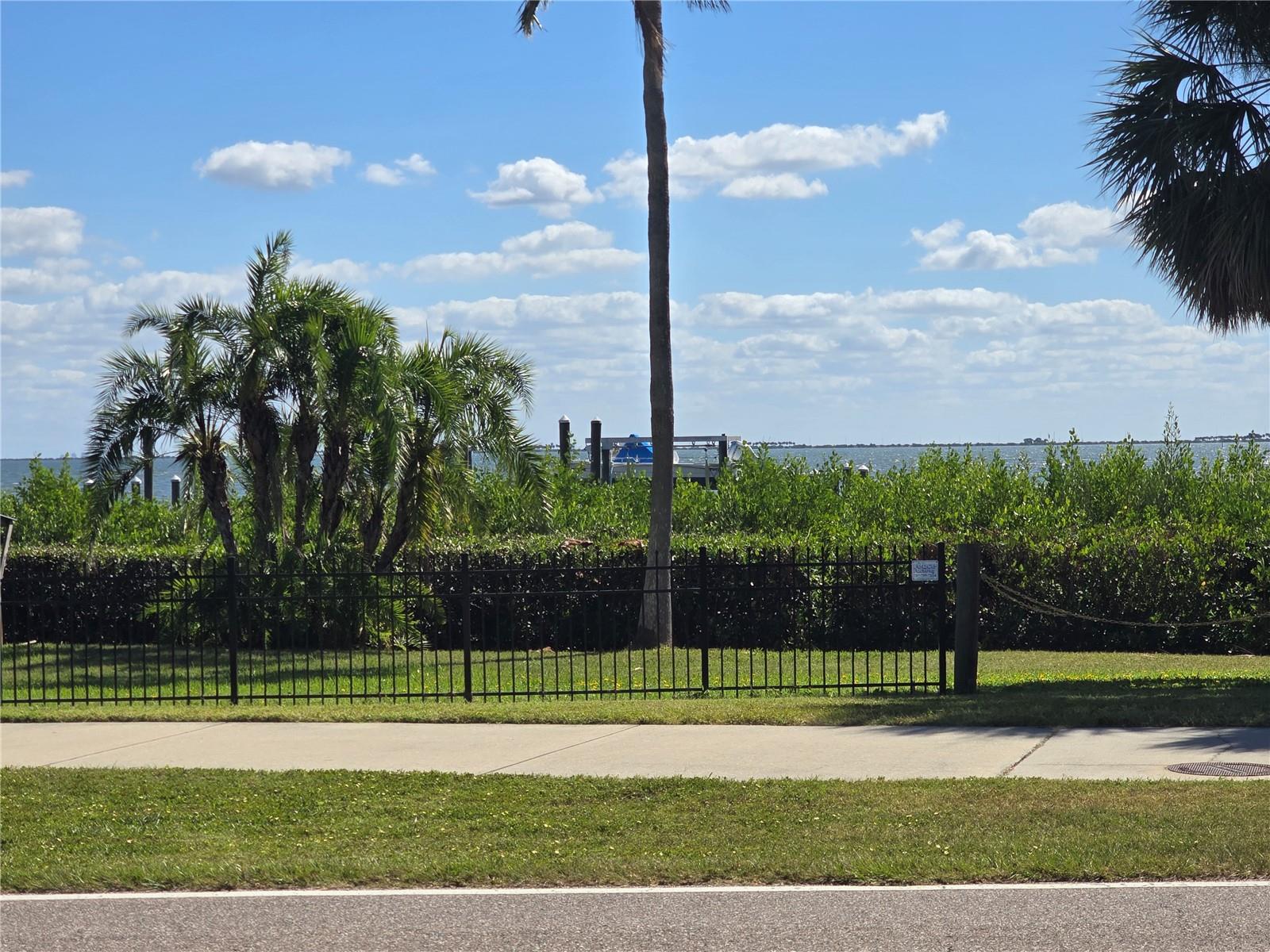411 S BAYSHORE BLVD #1, SAFETY HARBOR, FL, 34695