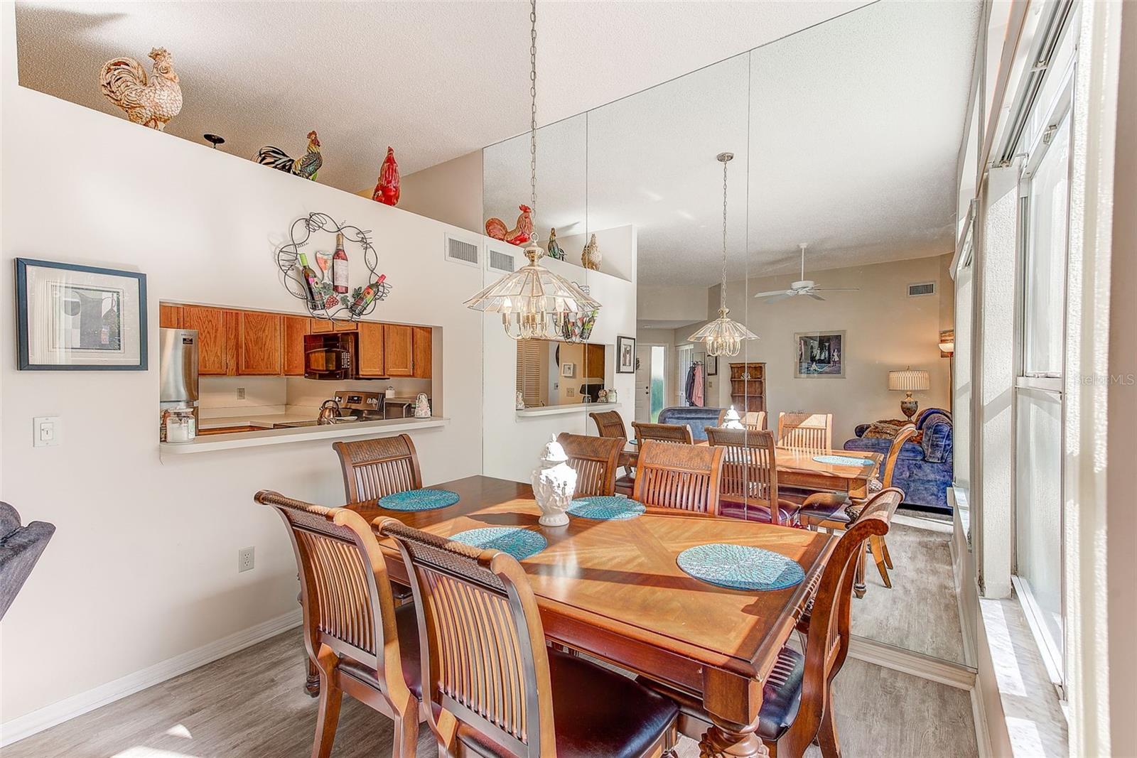 207 CLAYS TRL #207, OLDSMAR, FL, 34677