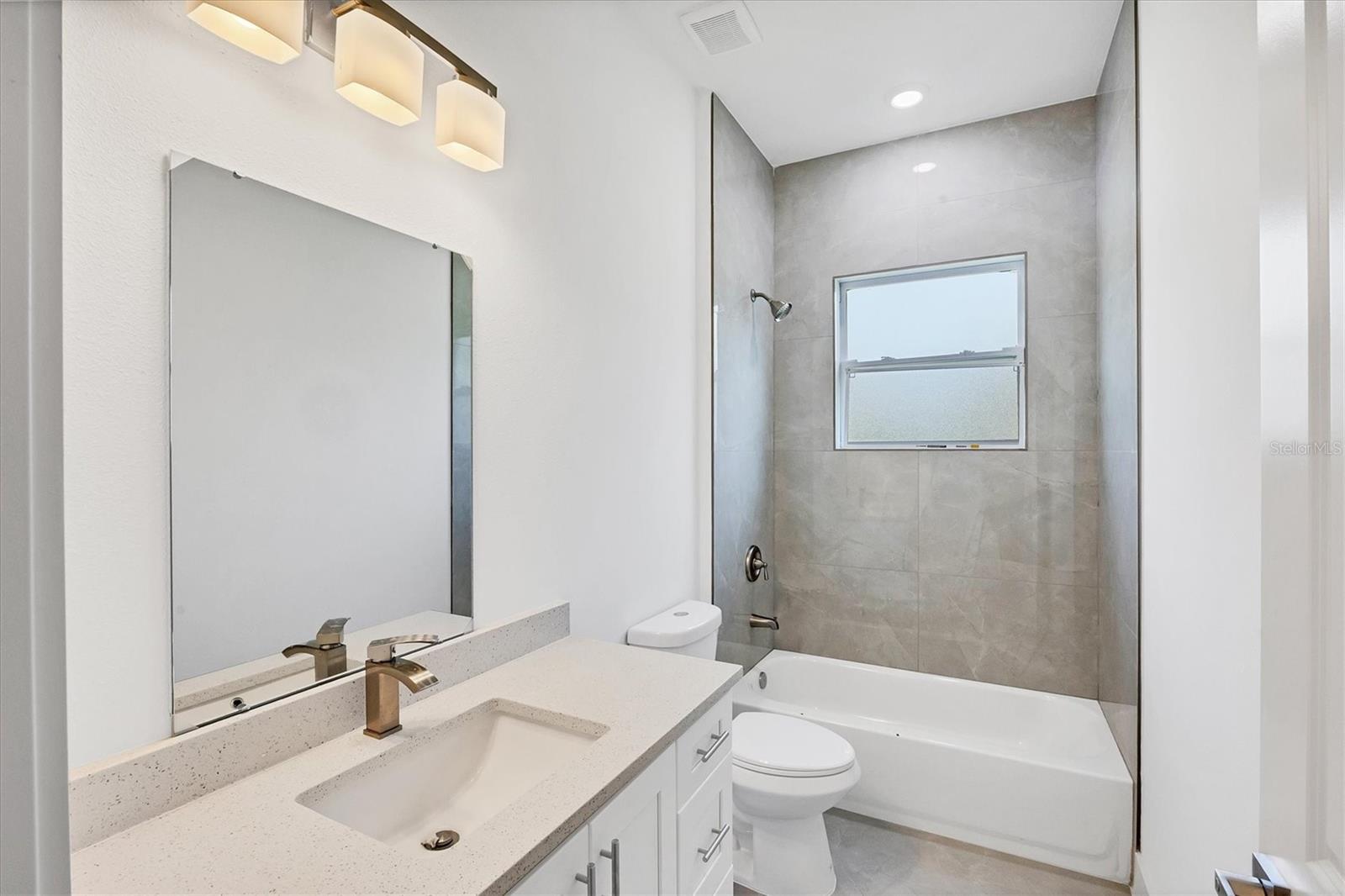 406 KINDRED BLVD, PORT CHARLOTTE, FL, 33954