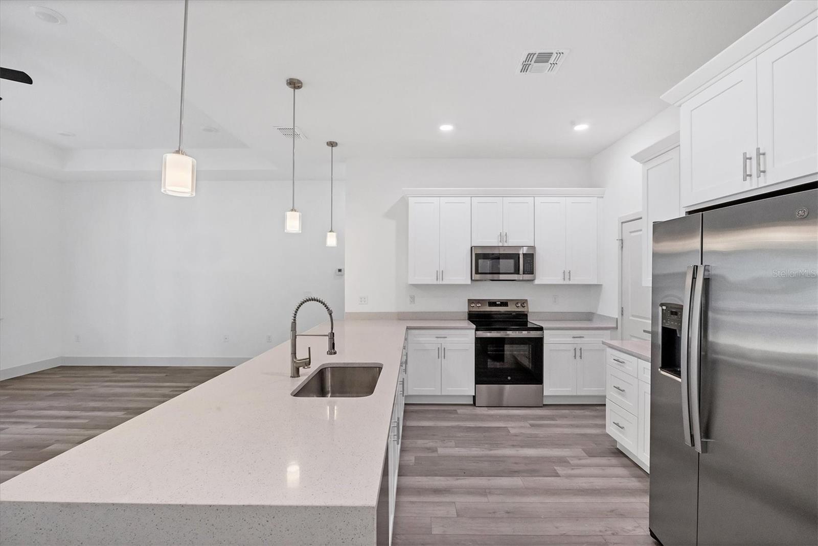 406 KINDRED BLVD, PORT CHARLOTTE, FL, 33954