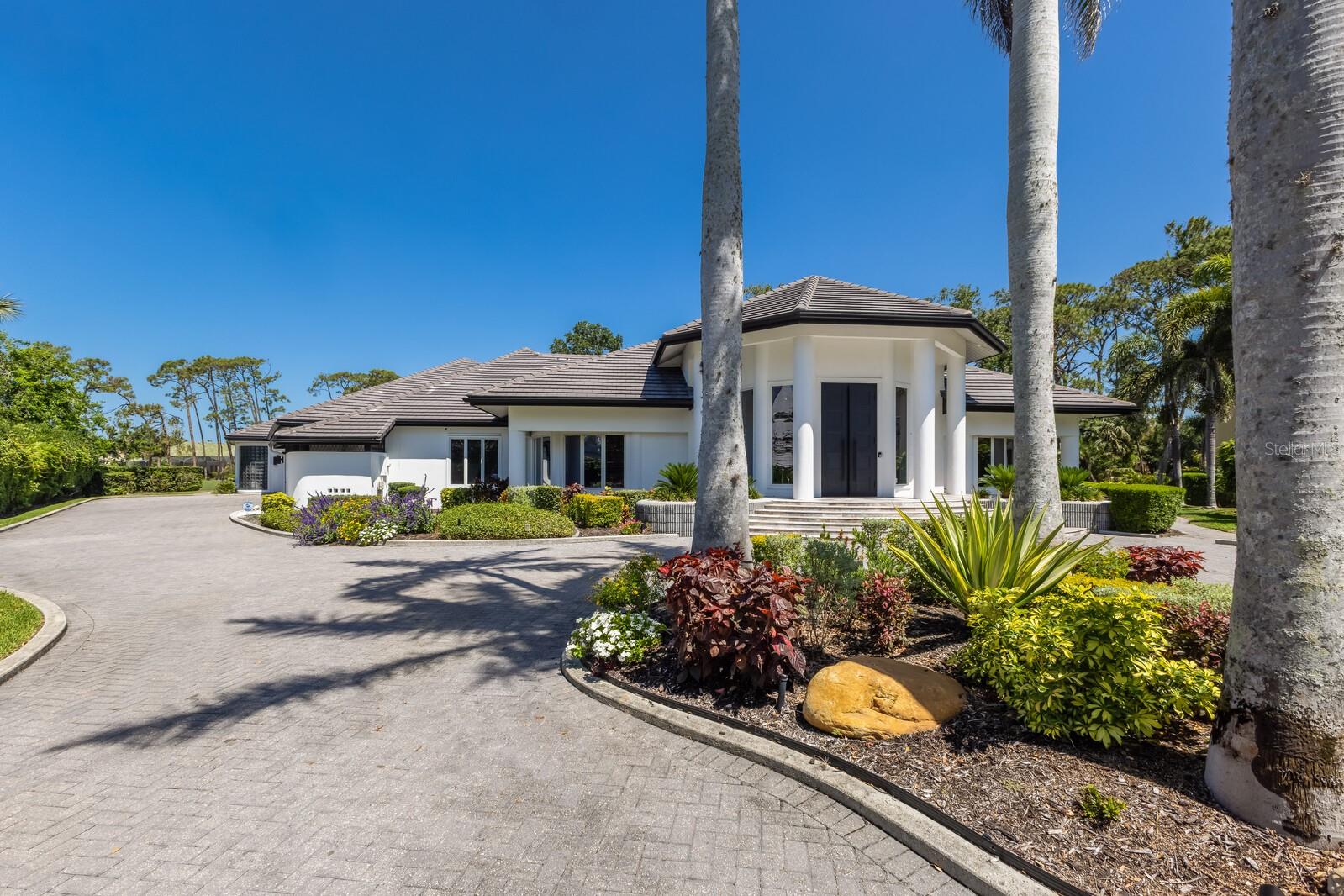 A4668477 Property Photo