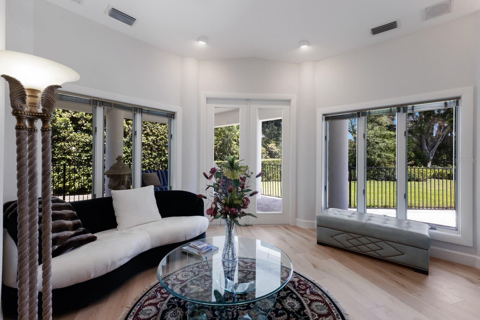 A4668477 Property Photo