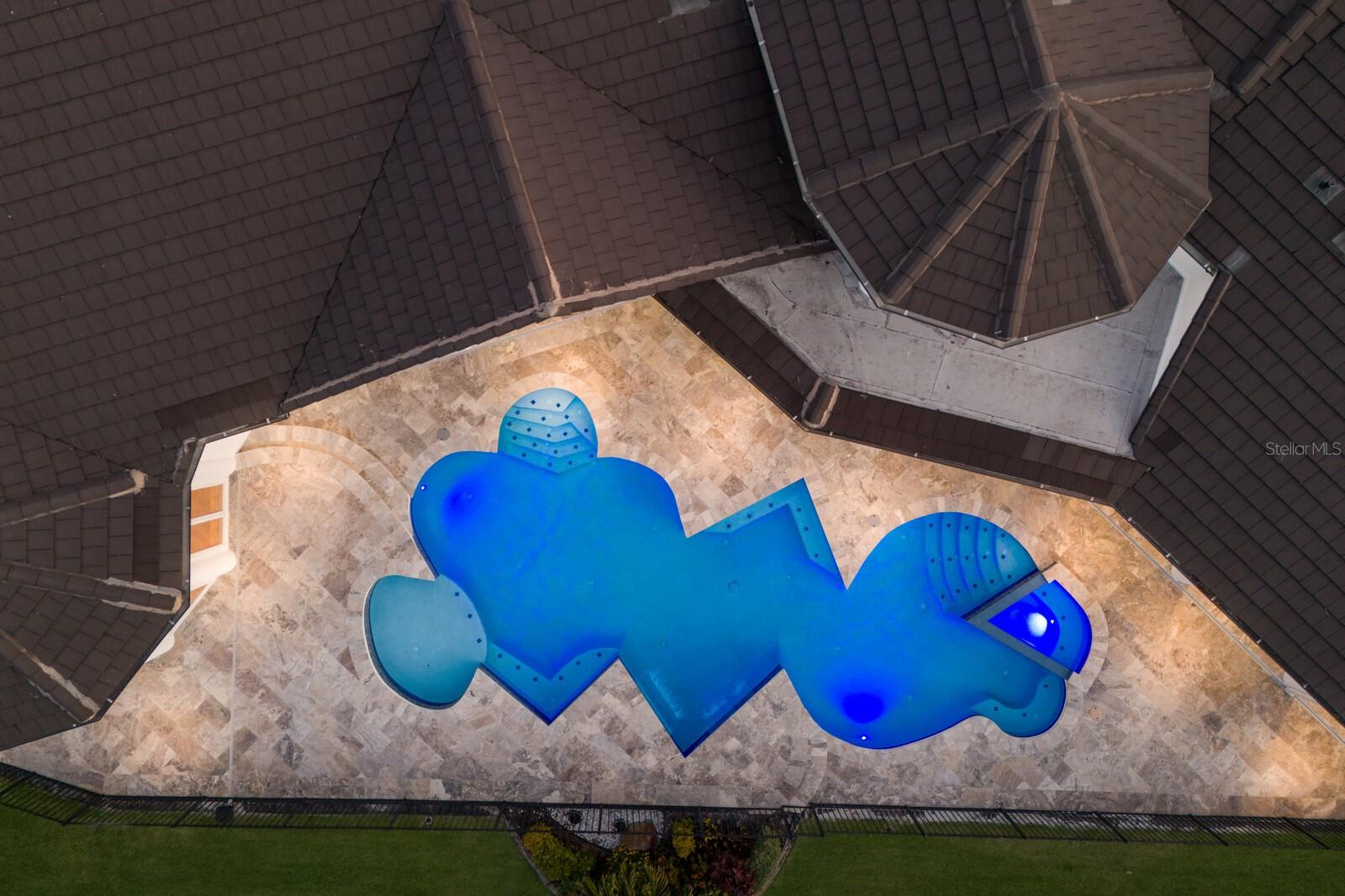 A4668477 Property Photo