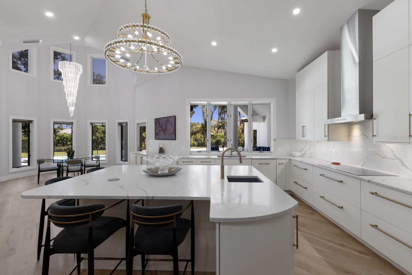 A4668477 Property Photo