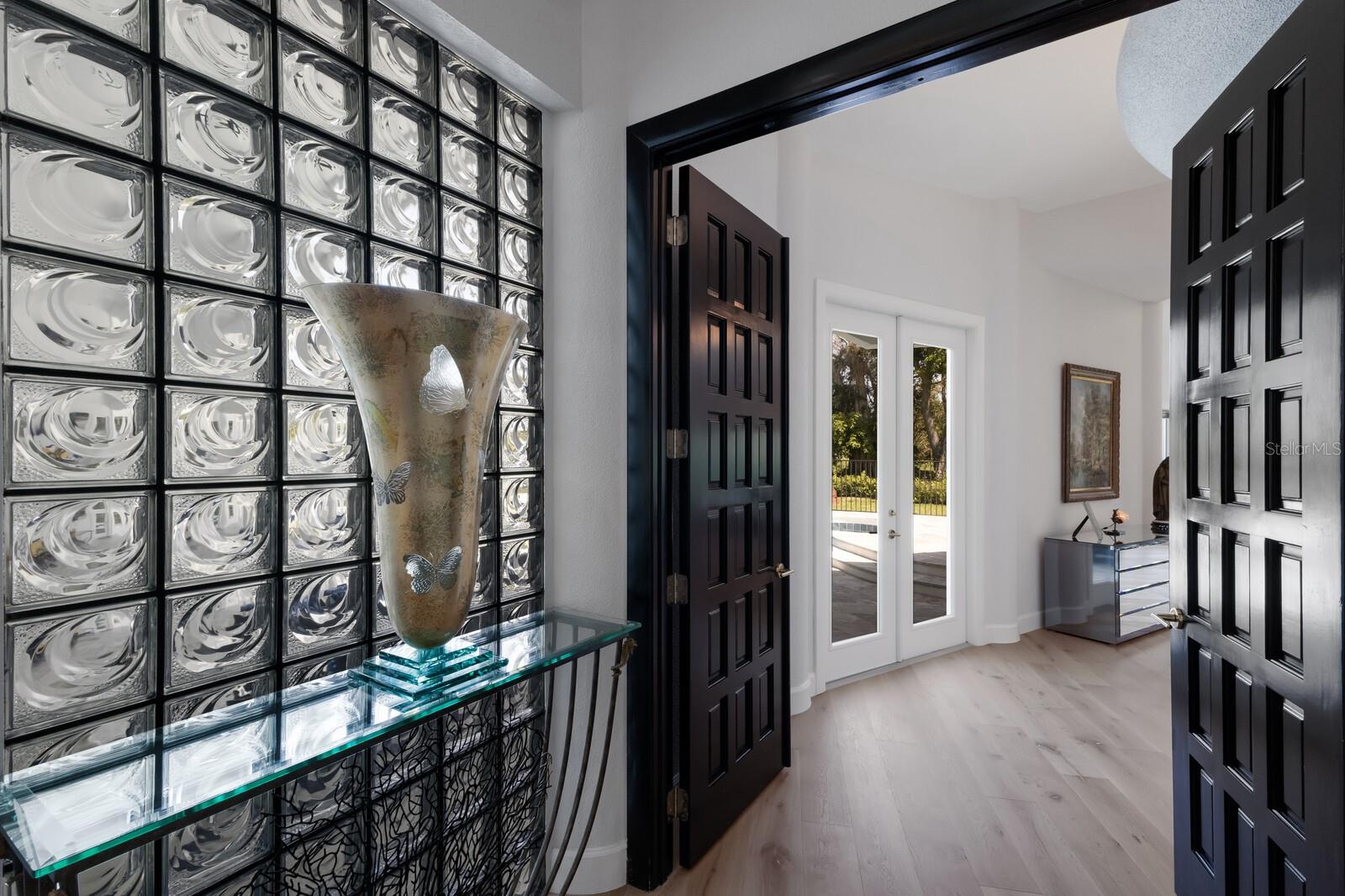 A4668477 Property Photo