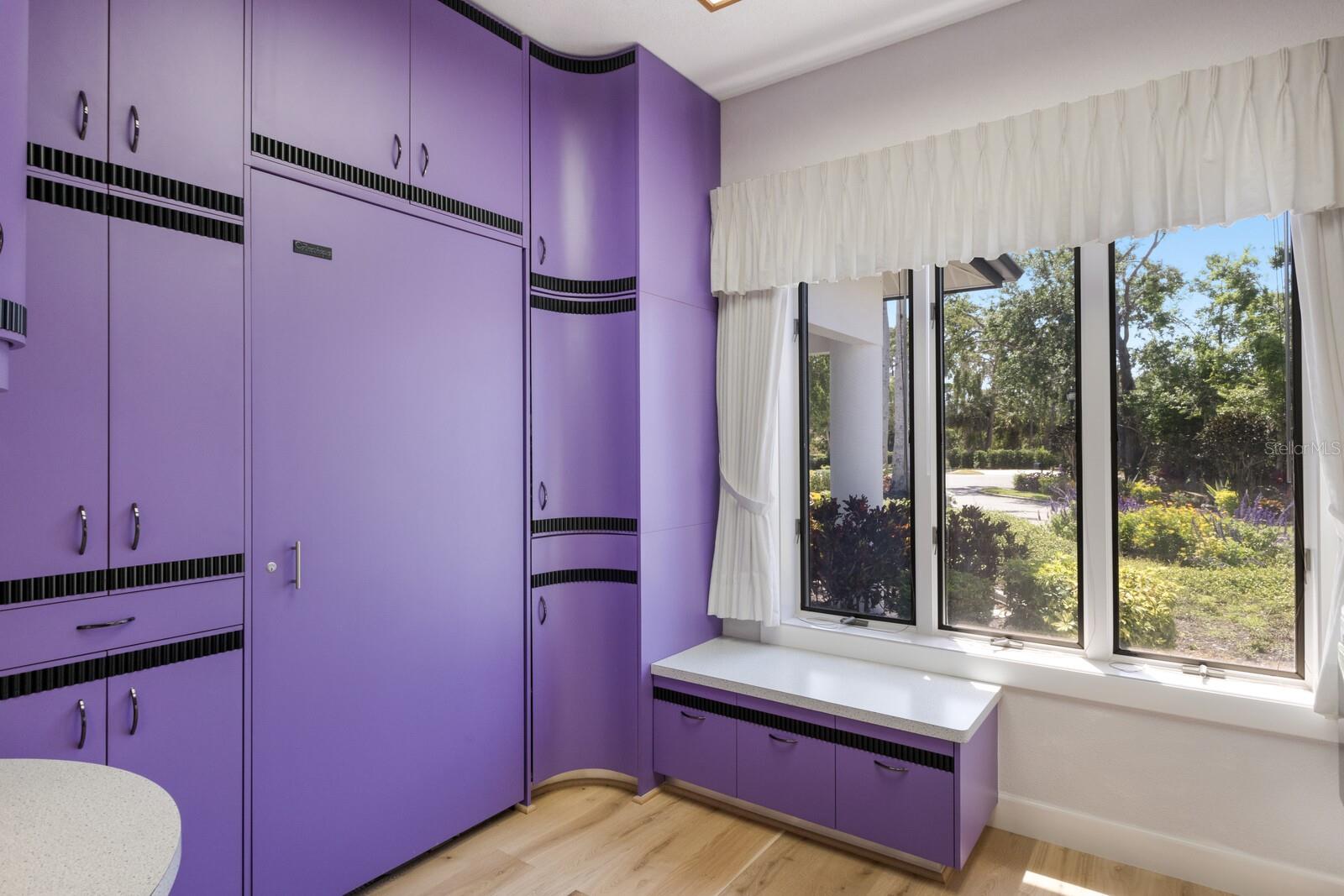 A4668477 Property Photo