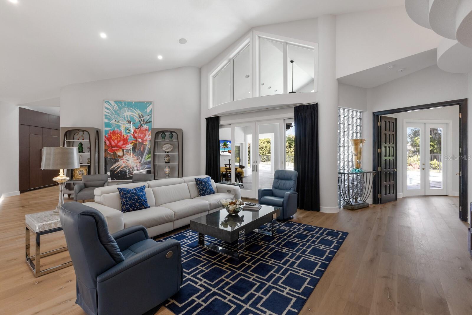 A4668477 Property Photo