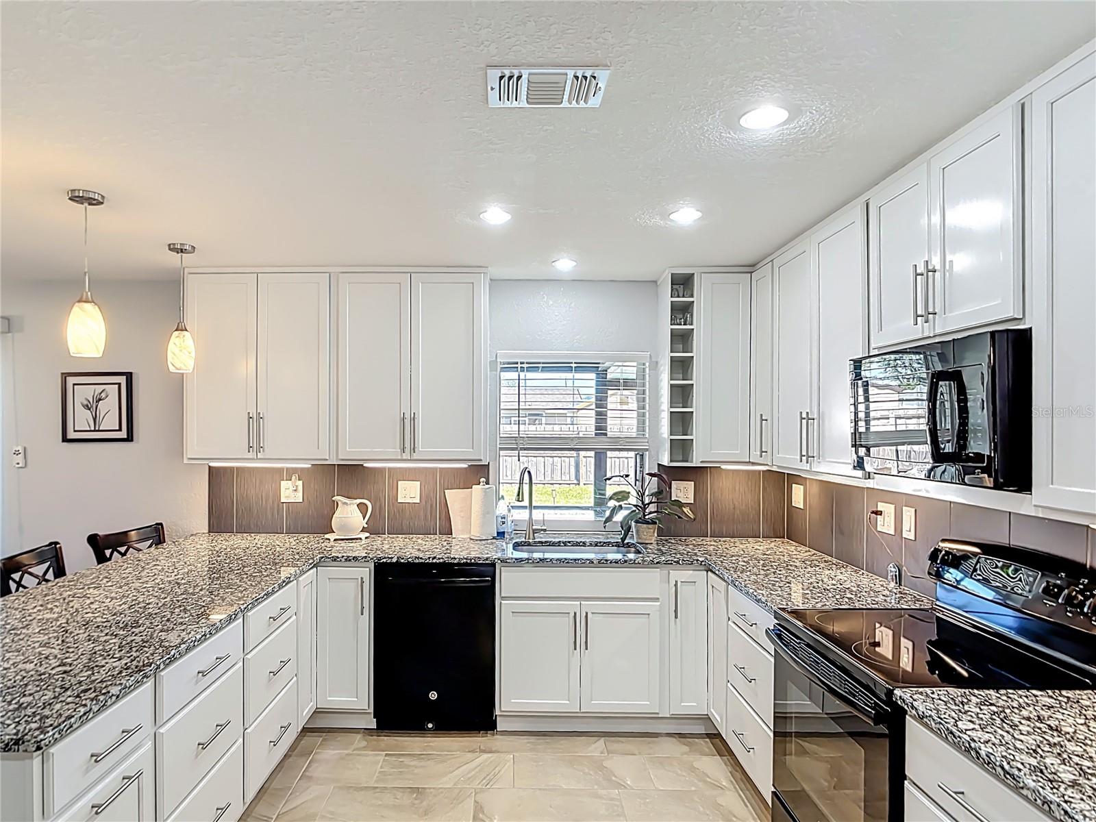 21460 CHIPMAN AVE, PORT CHARLOTTE, FL, 33954