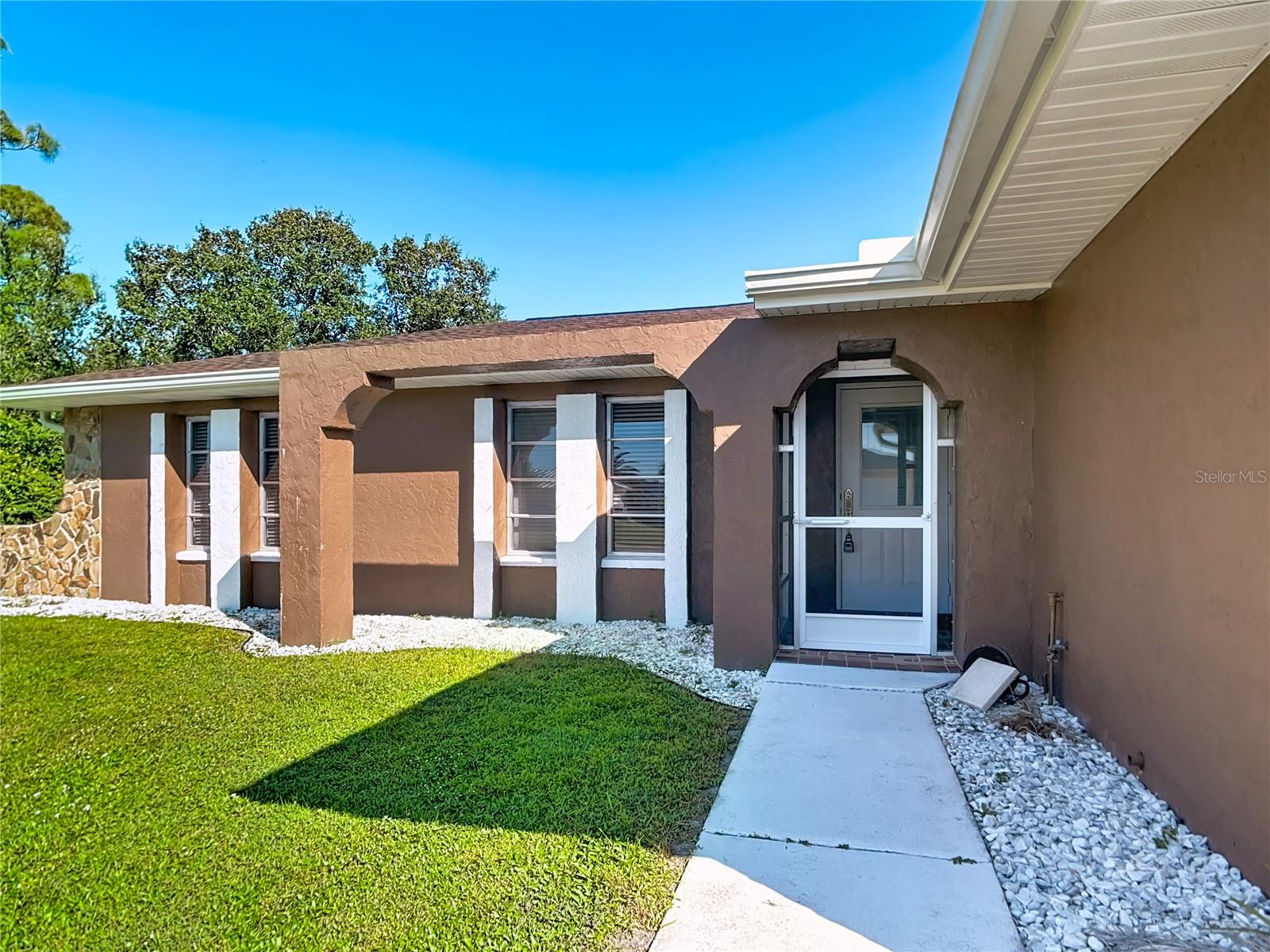 21460 CHIPMAN AVE, PORT CHARLOTTE, FL, 33954