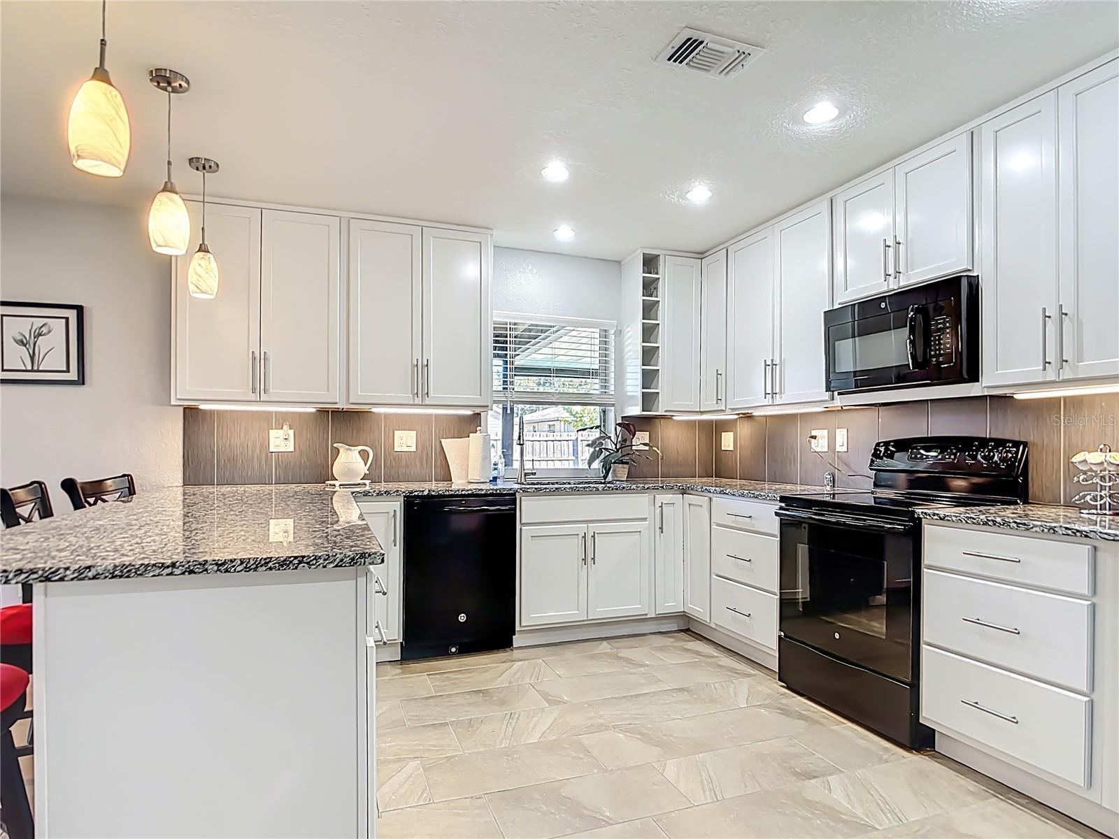 21460 CHIPMAN AVE, PORT CHARLOTTE, FL, 33954